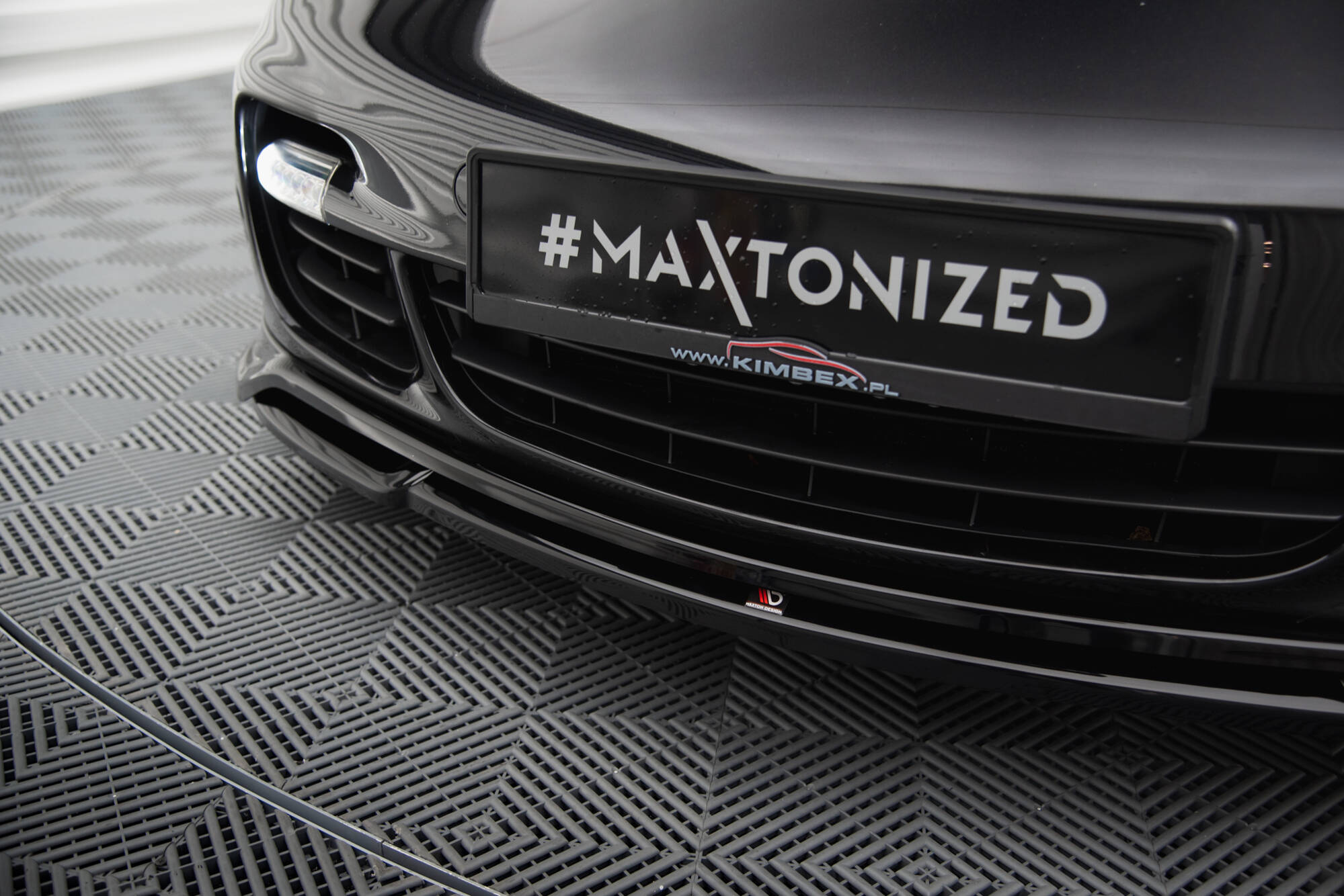Maxton Design - Frontlippe für Porsche 911 Turbo 997 - Aerowerk.