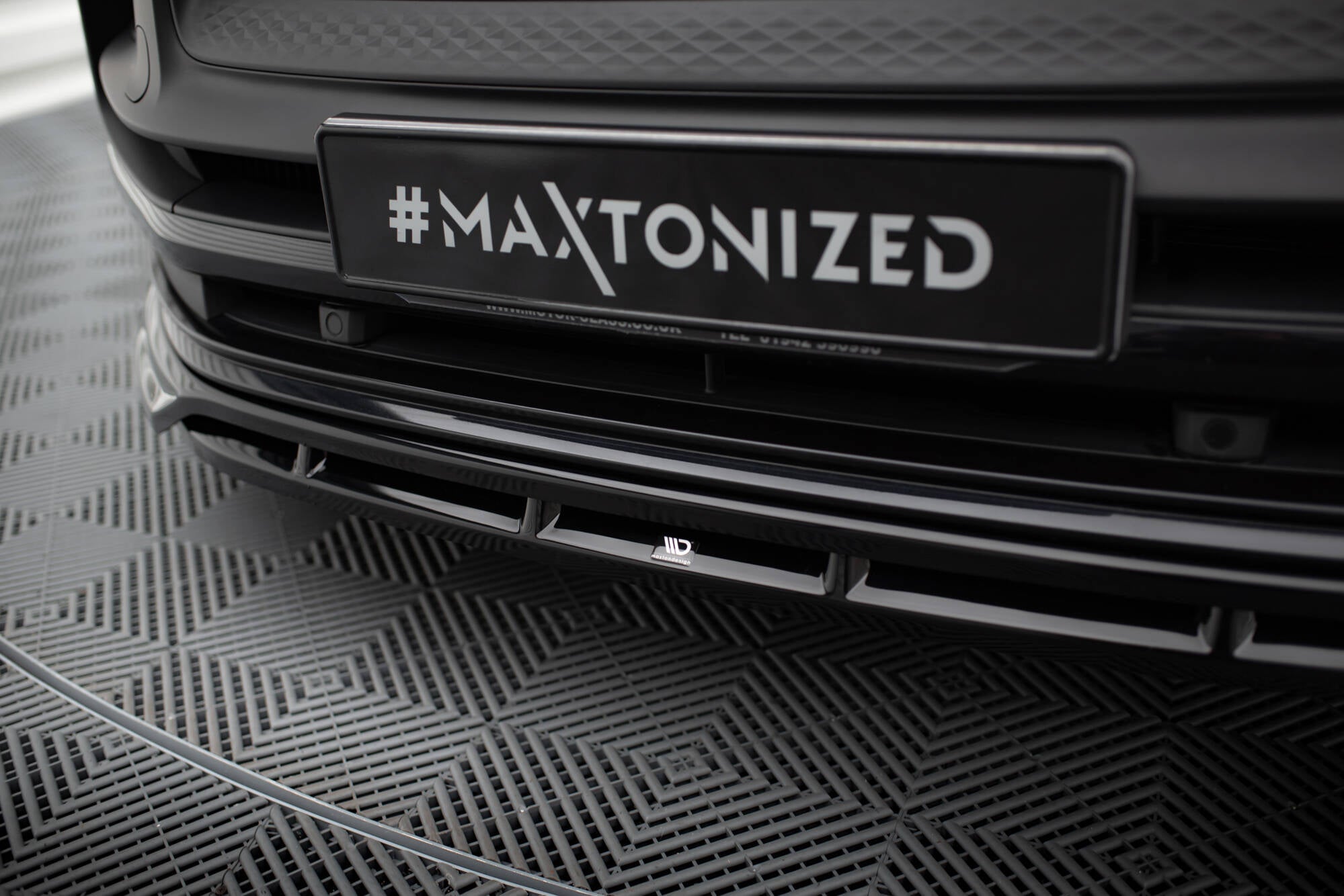 Maxton Design - Frontlippe für Porsche Macan GTS Mk1 Facelift 2 - Aerowerk.