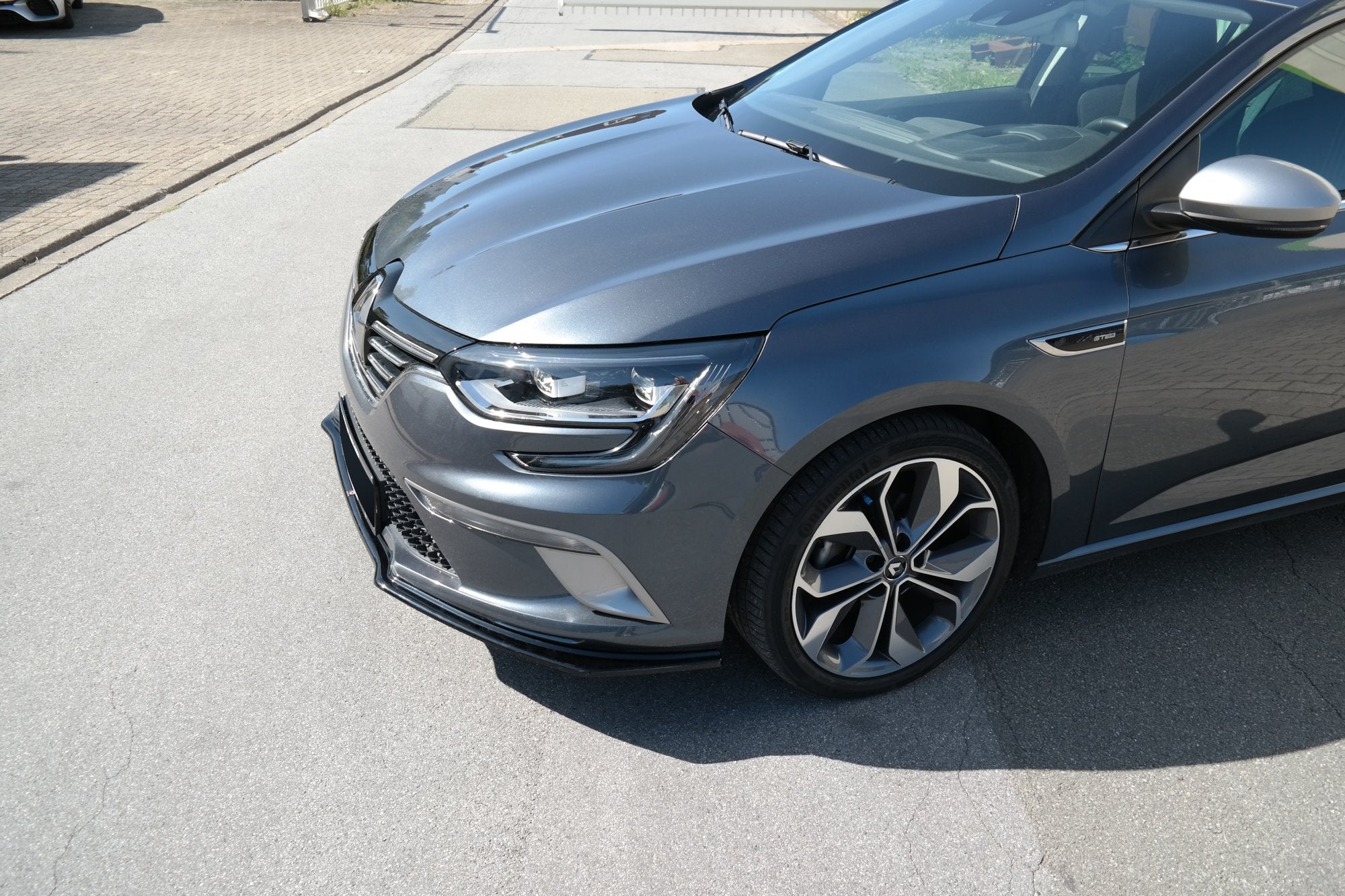 Maxton Design - Frontlippe für Renault Megane Mk.4 GT - Line - Aerowerk.