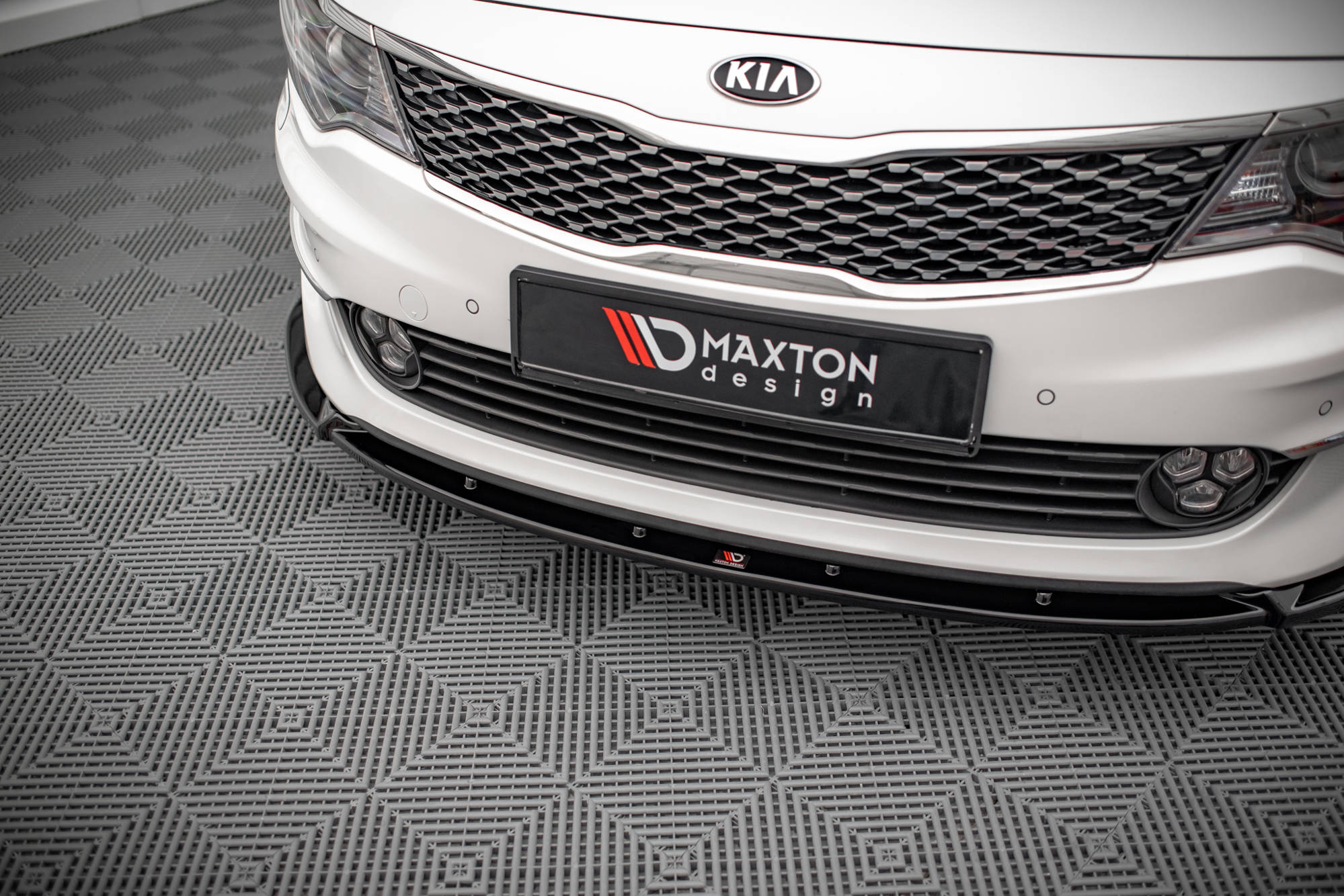 Maxton Design - Frontlippe V1 für Kia Optima Mk4 - Aerowerk.