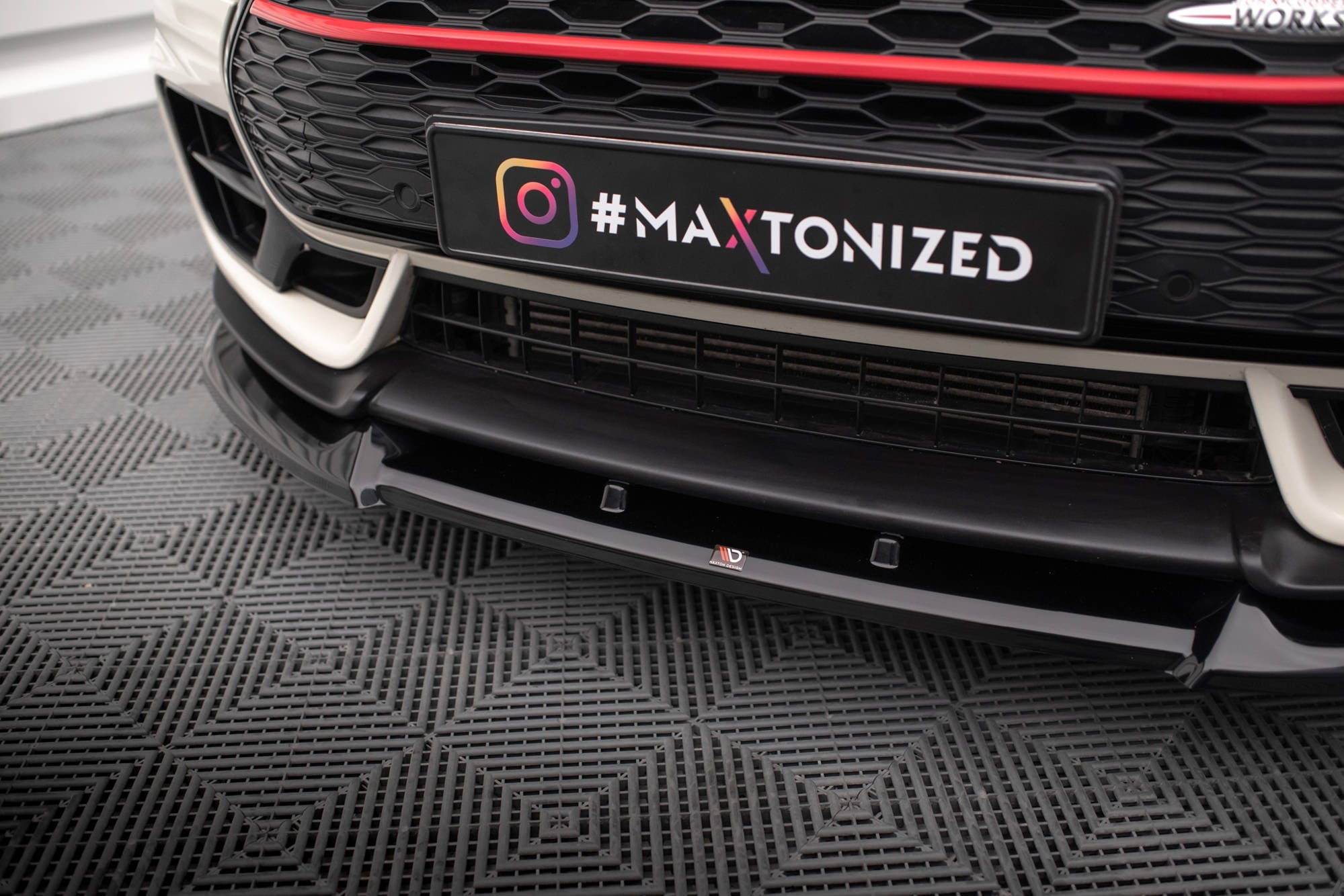 Maxton Design - Frontlippe V1 für Mini Cooper Clubman John Cooper Works F54 Facelift - Aerowerk.