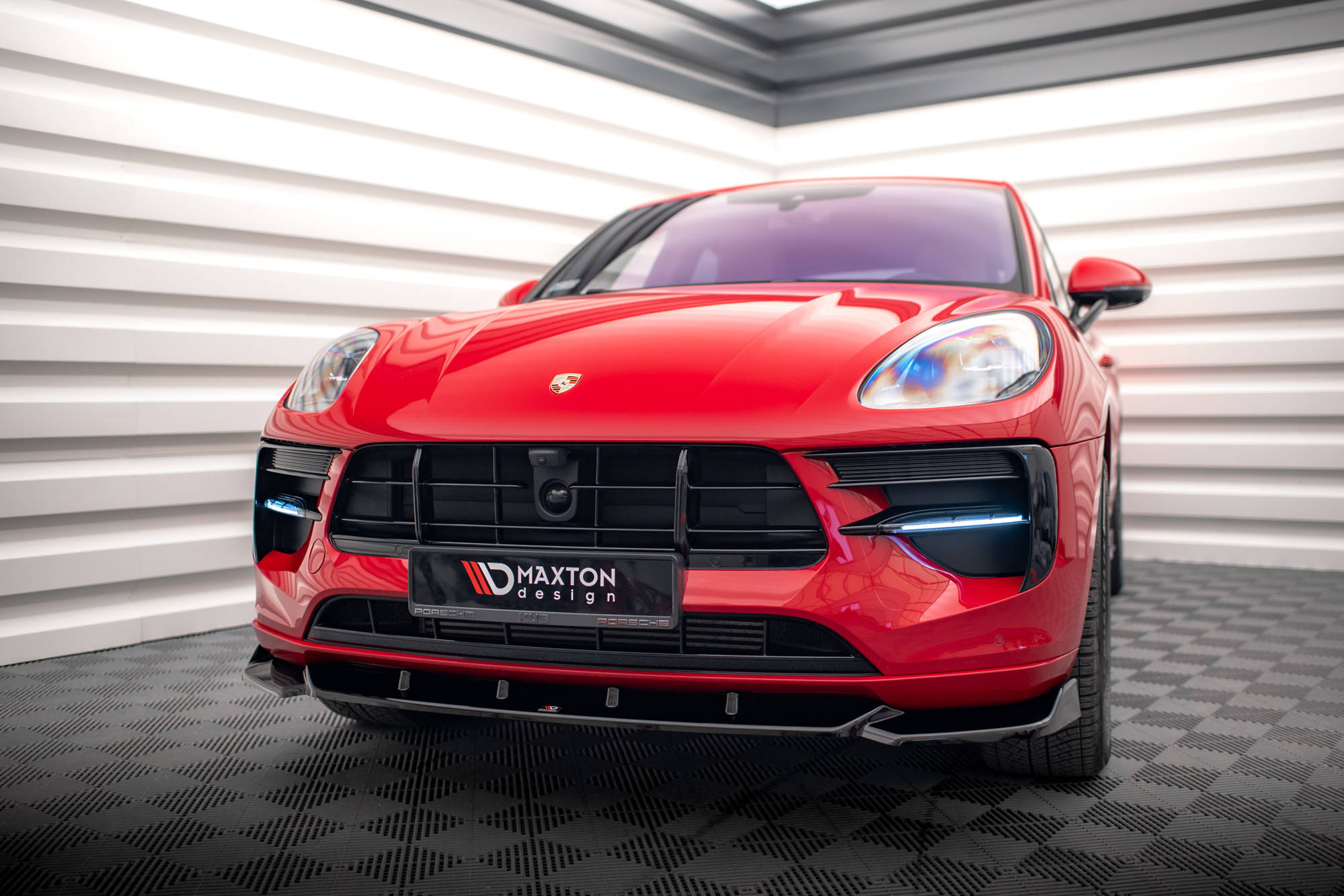 Maxton Design - Frontlippe V1 für Porsche Macan Mk1 Facelift Carbon Look - Aerowerk.