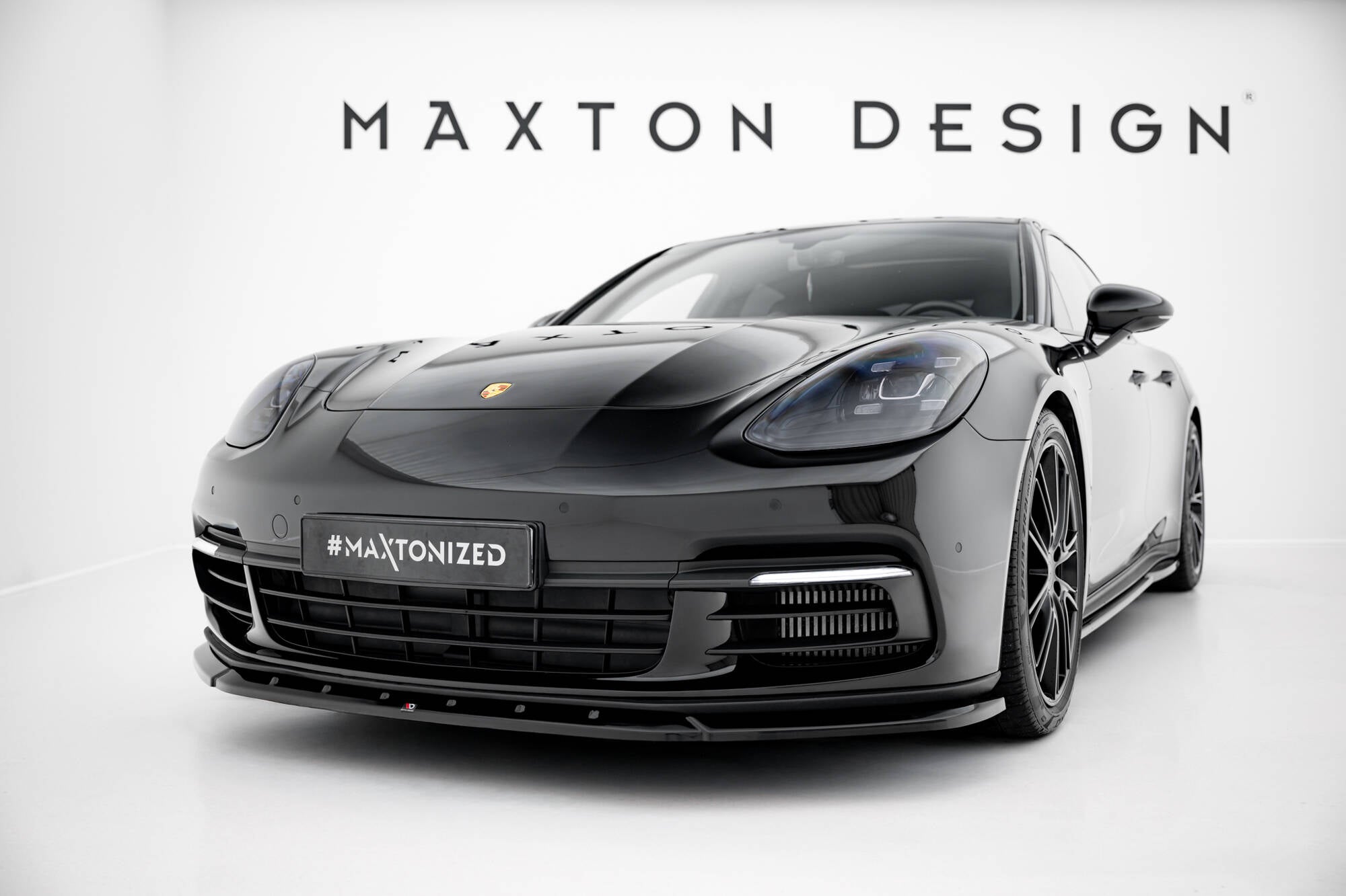 Maxton Design - Frontlippe V1 für Porsche Panamera E - Hybrid / Panamera 4S 971 - Aerowerk.