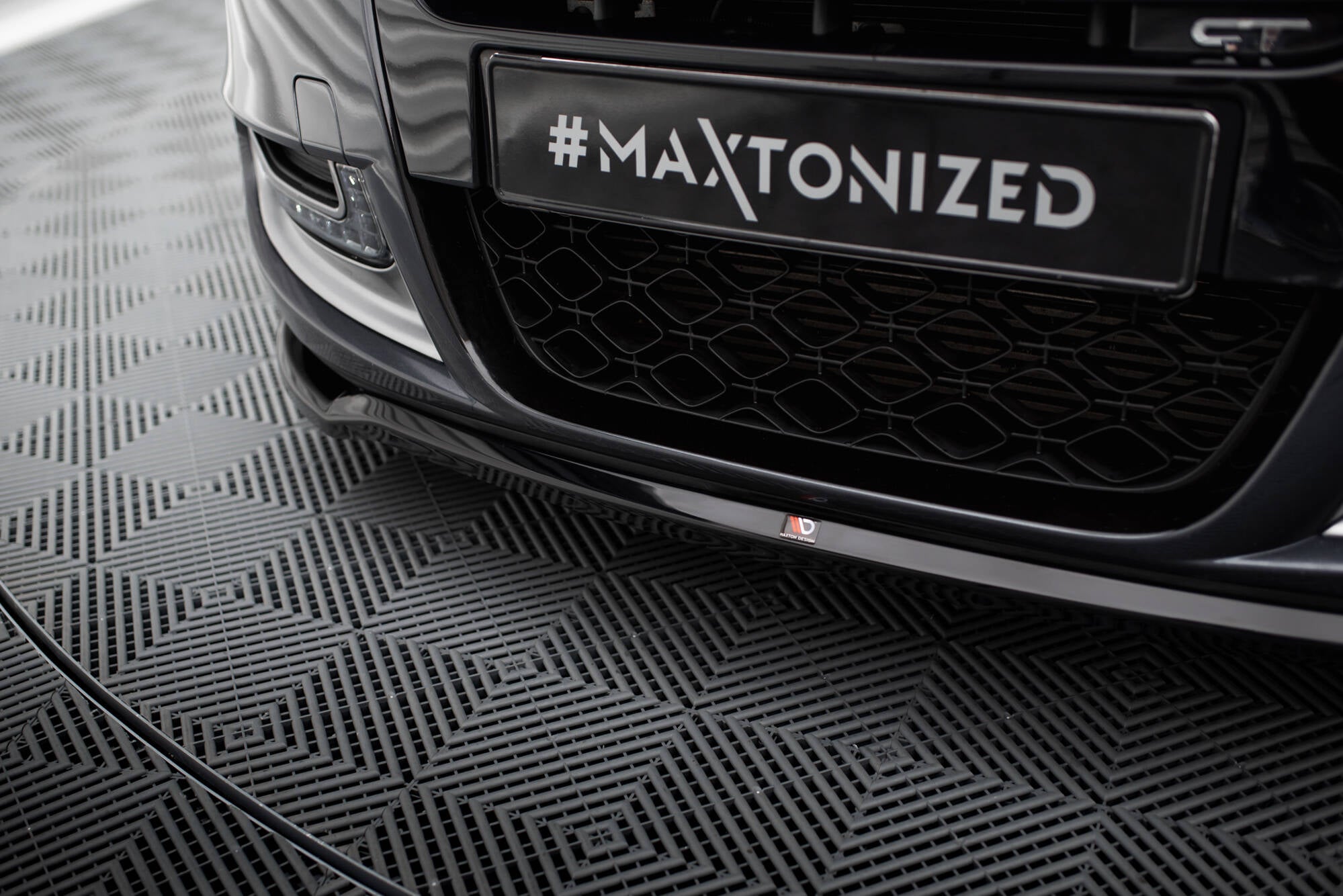 Maxton Design - Frontlippe V1 für Renault Megane GT Mk3 Facelift - Aerowerk.
