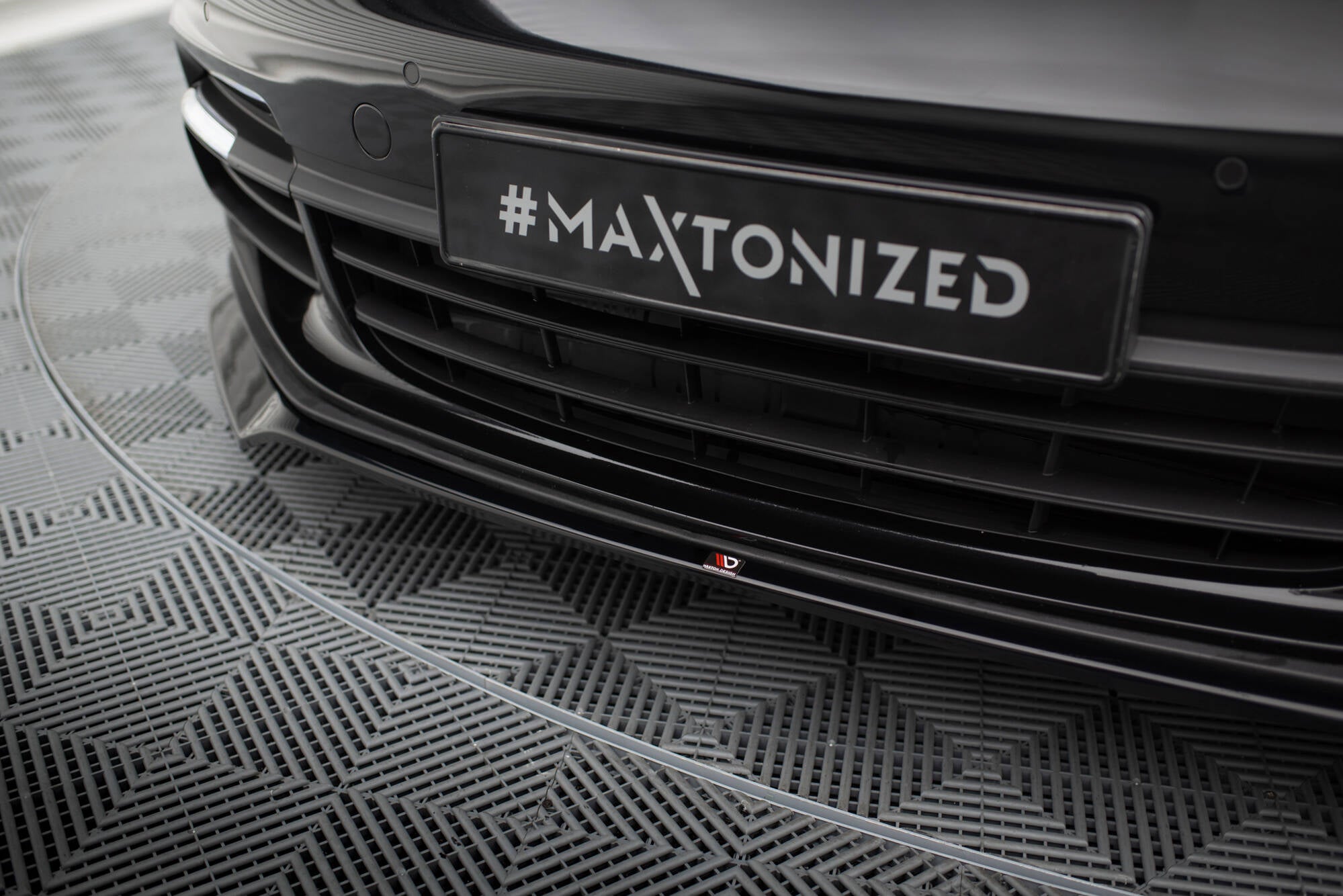 Maxton Design - Frontlippe V2 für Porsche Panamera E - Hybrid / Panamera 4S 971 - Aerowerk.