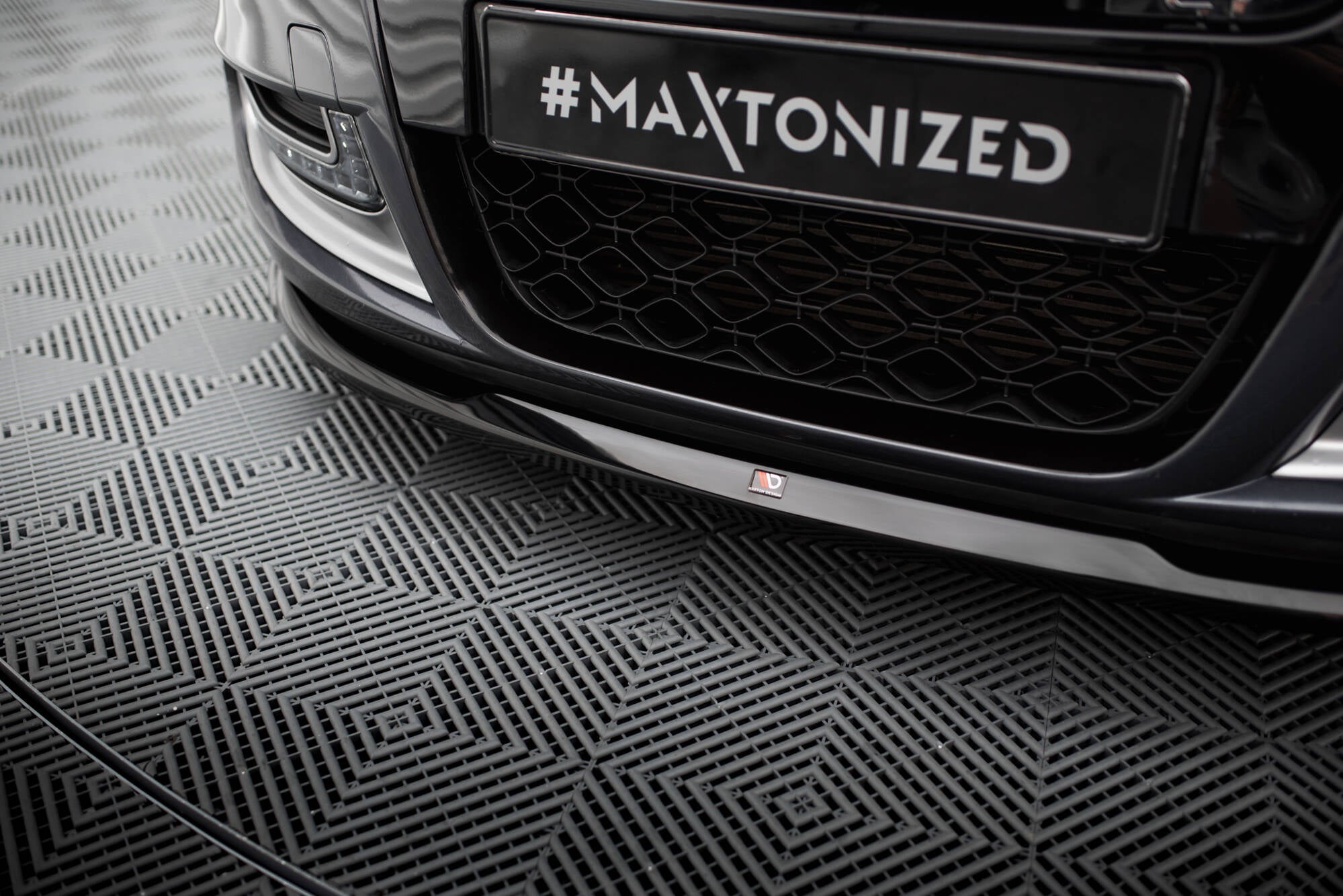 Maxton Design - Frontlippe V2 für Renault Megane GT Mk3 Facelift - Aerowerk.