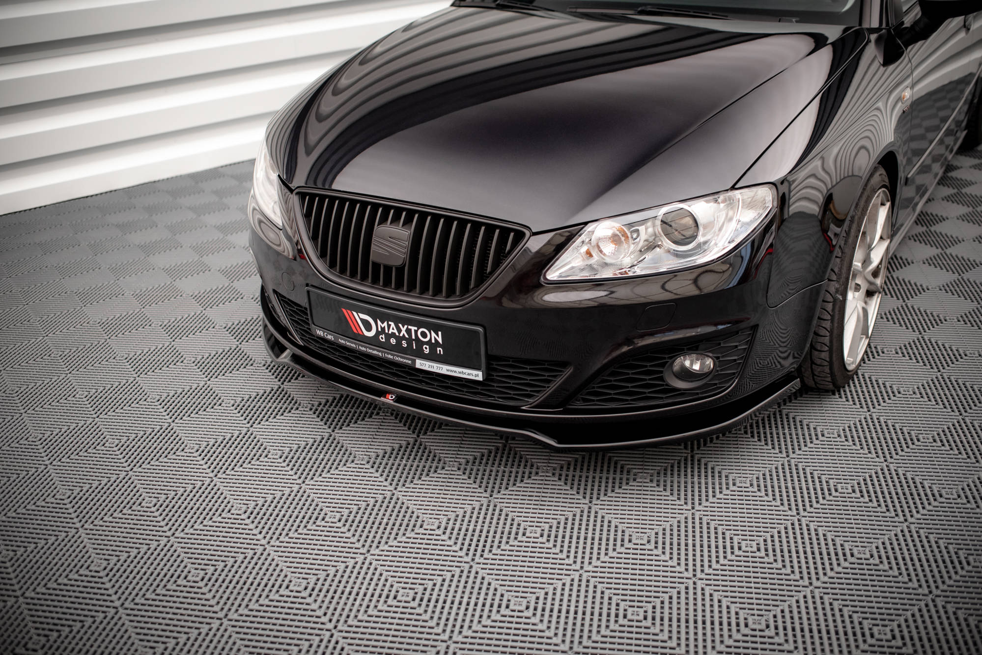 Maxton Design - Frontlippe V2 für Seat Exeo - Aerowerk.