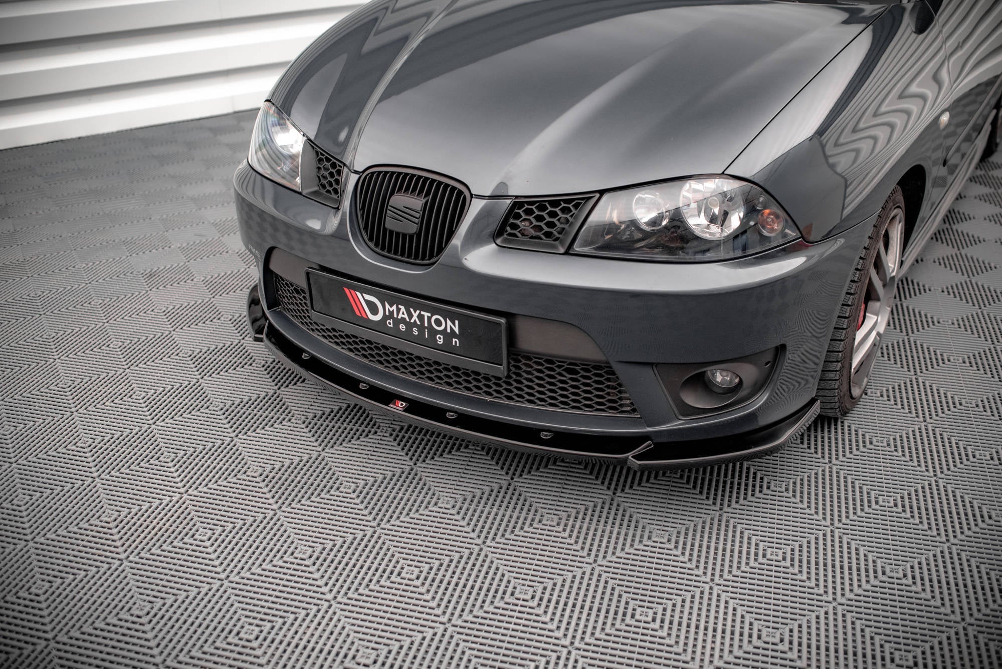 Maxton Design - Frontlippe V2 für Seat Ibiza Cupra Mk3 - Aerowerk.