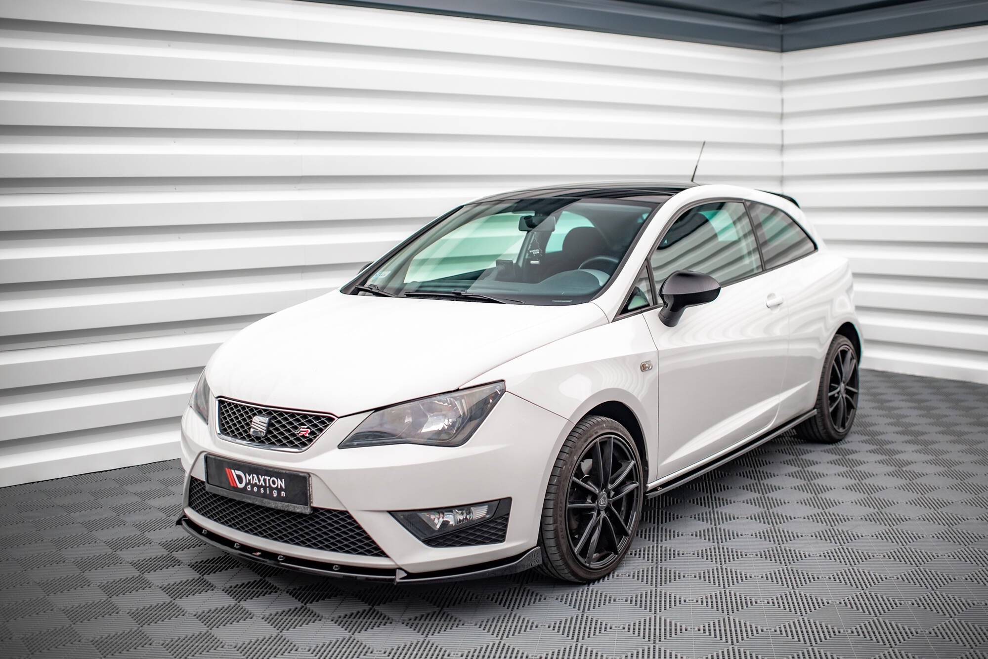 Maxton Design - Frontlippe V2 für Seat Ibiza FR SC Mk4 Facelift - Aerowerk.