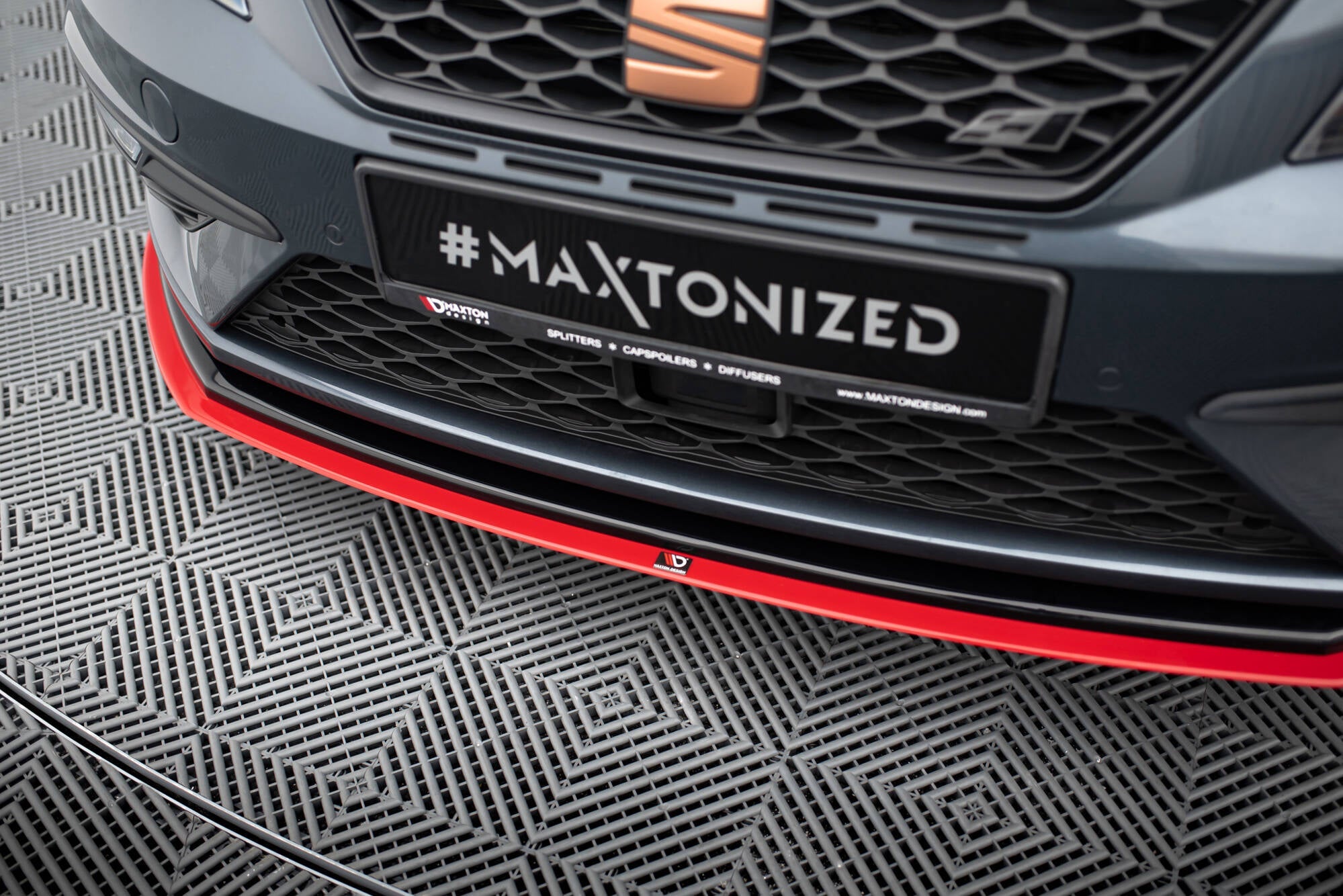 Maxton Design - Frontlippe V3 für Seat Leon Cupra / FR Mk3 FL - Aerowerk.