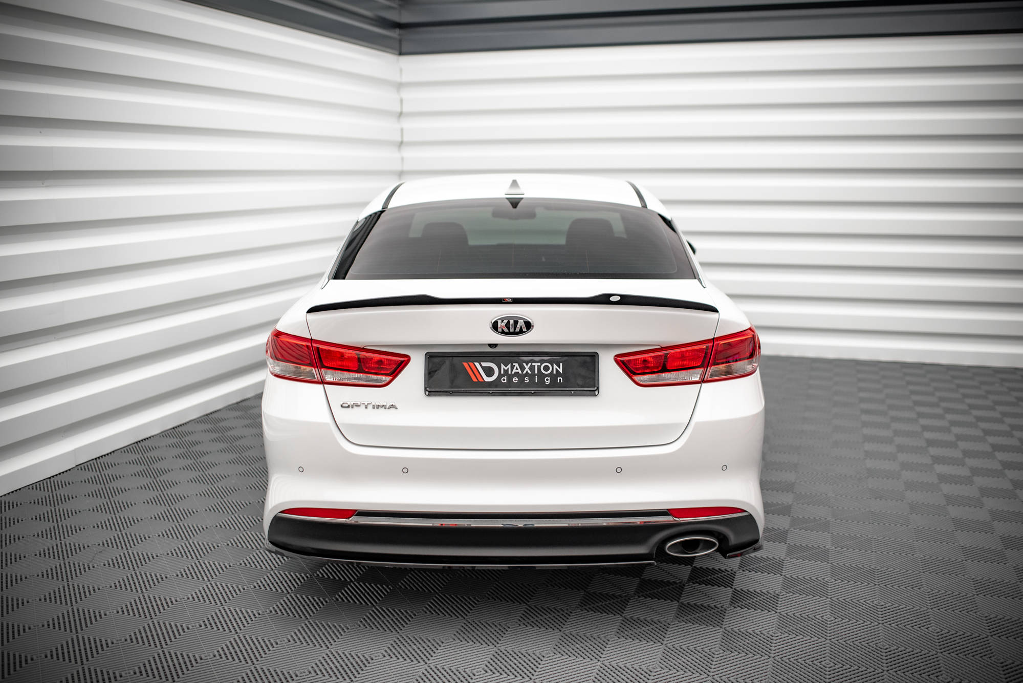 Maxton Design - Heck Ansatz Flaps Diffusor für Kia Optima Mk4 - Aerowerk.