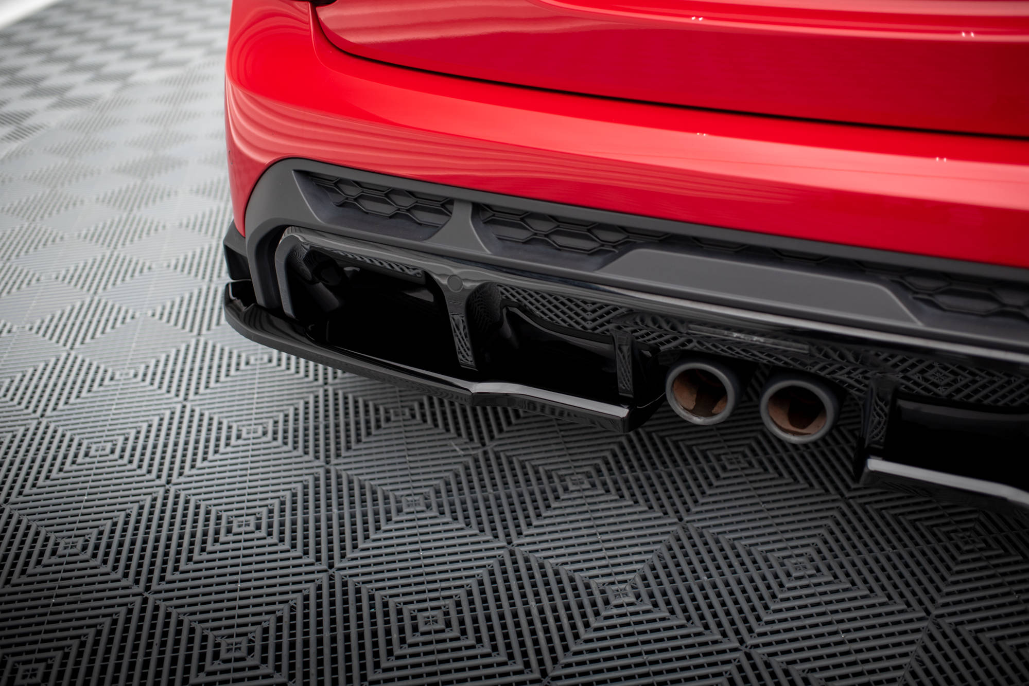 Maxton Design - Heck Ansatz Flaps Diffusor für Mini Cooper S John Cooper Works F55 Facelift - Aerowerk.