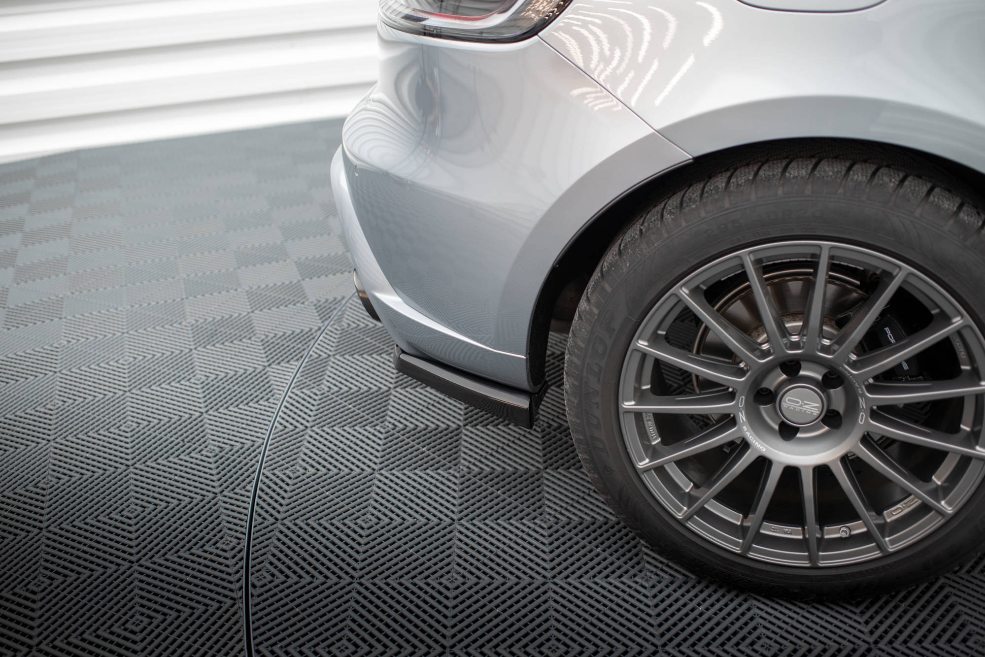 Maxton Design - Heck Ansatz Flaps Diffusor für Porsche Macan Mk1 Facelift 2 - Aerowerk.