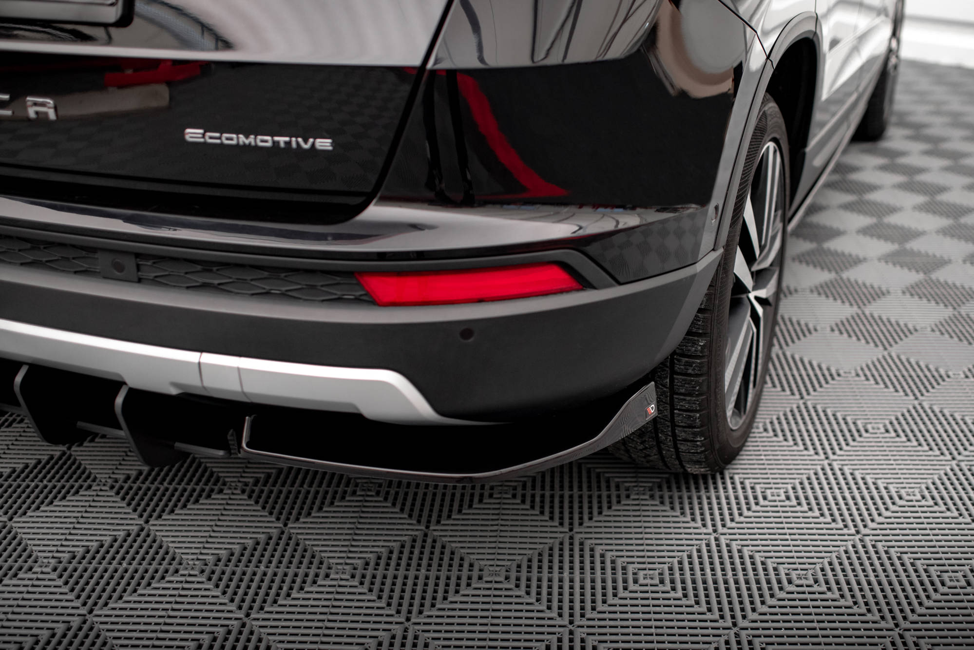 Maxton Design - Heck Ansatz Flaps Diffusor für Seat Ateca Mk1 - Aerowerk.