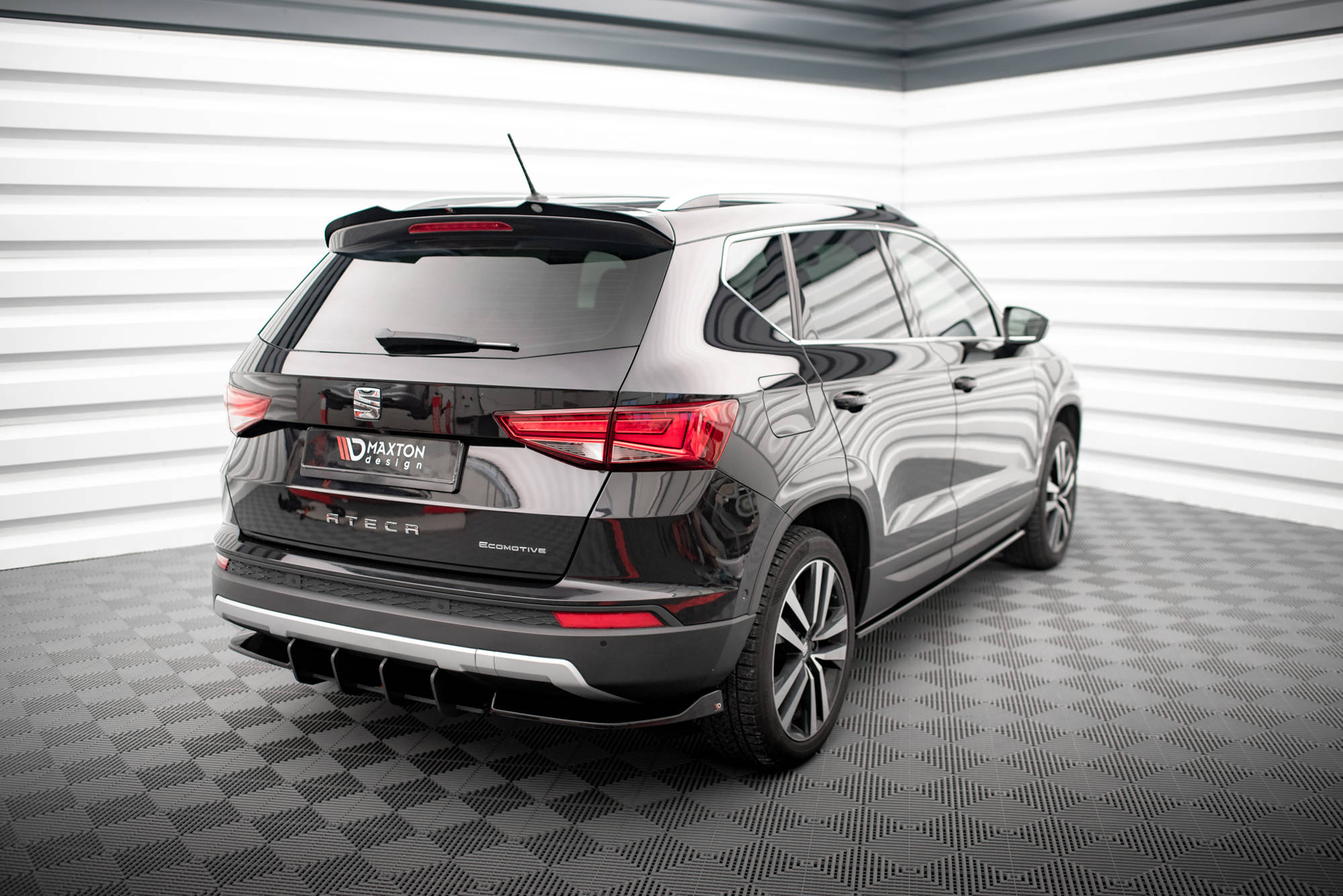 Maxton Design - Heck Ansatz Flaps Diffusor für Seat Ateca Mk1 - Aerowerk.