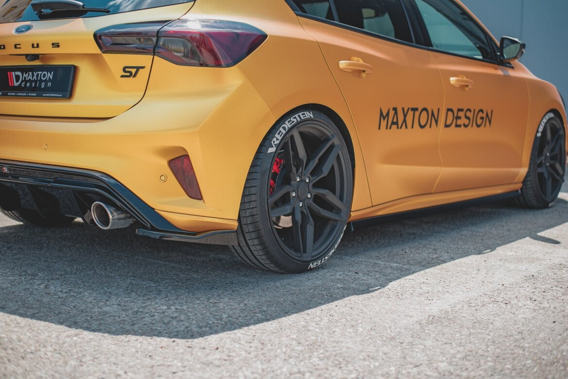 Heck Ansatz Flaps Diffusor V.3 für Ford Focus ST Mk4 - Aerowerk.