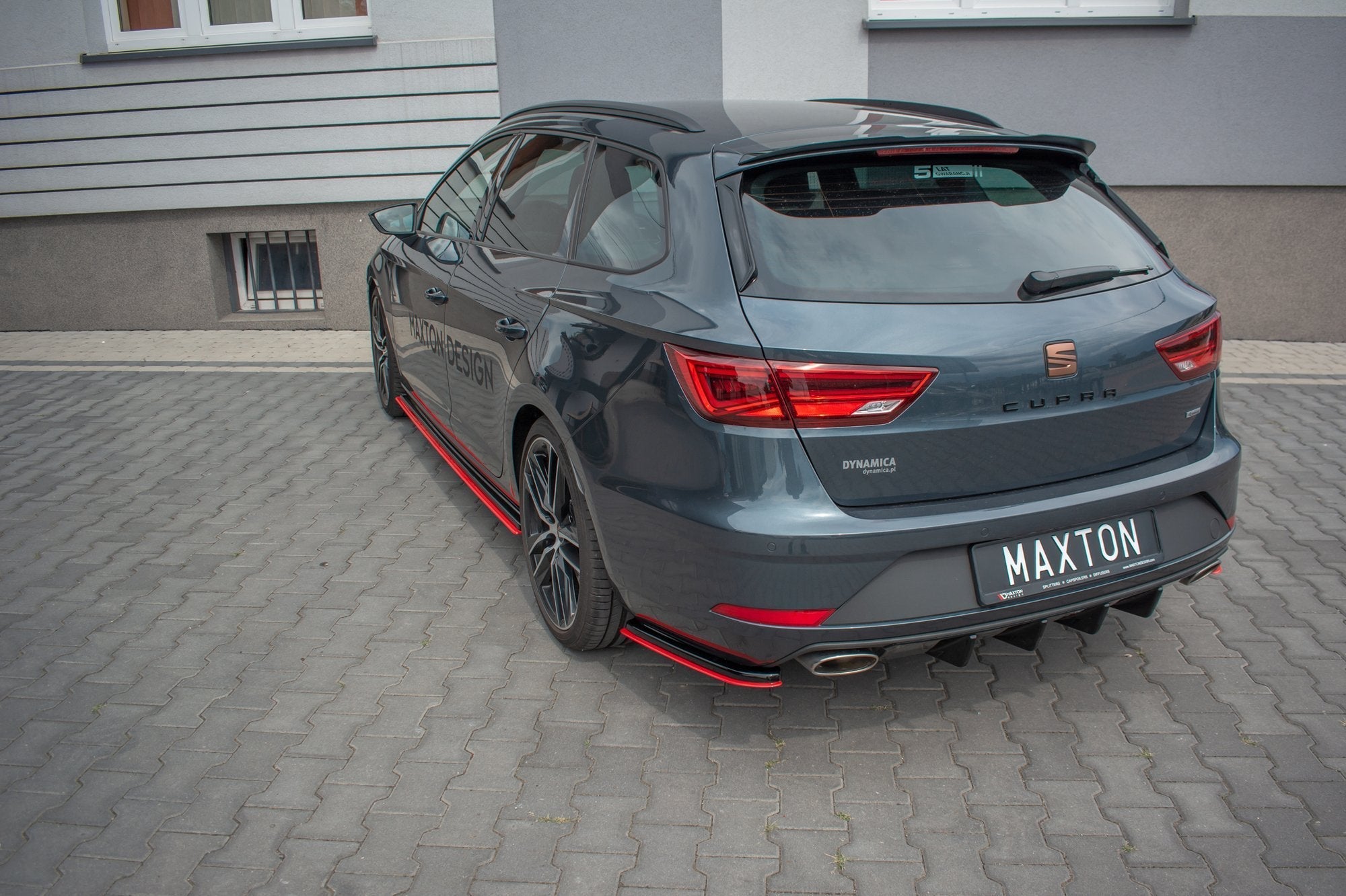Maxton Design - Heck Ansatz Flaps Diffusor V4 für Seat Leon Cupra Mk3 FL Sportstourer - Aerowerk.