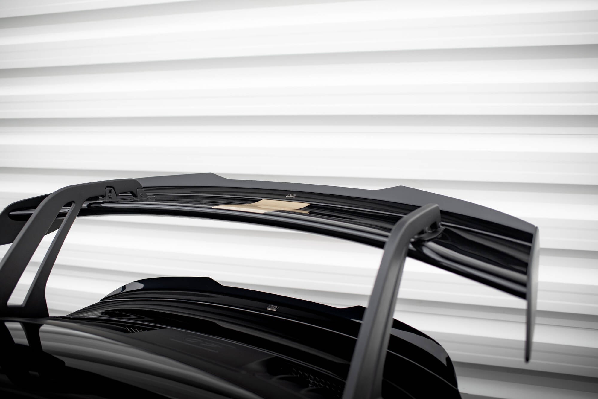 Maxton Design - Höher Spoiler für Porsche 911 992 GT3 - Aerowerk.