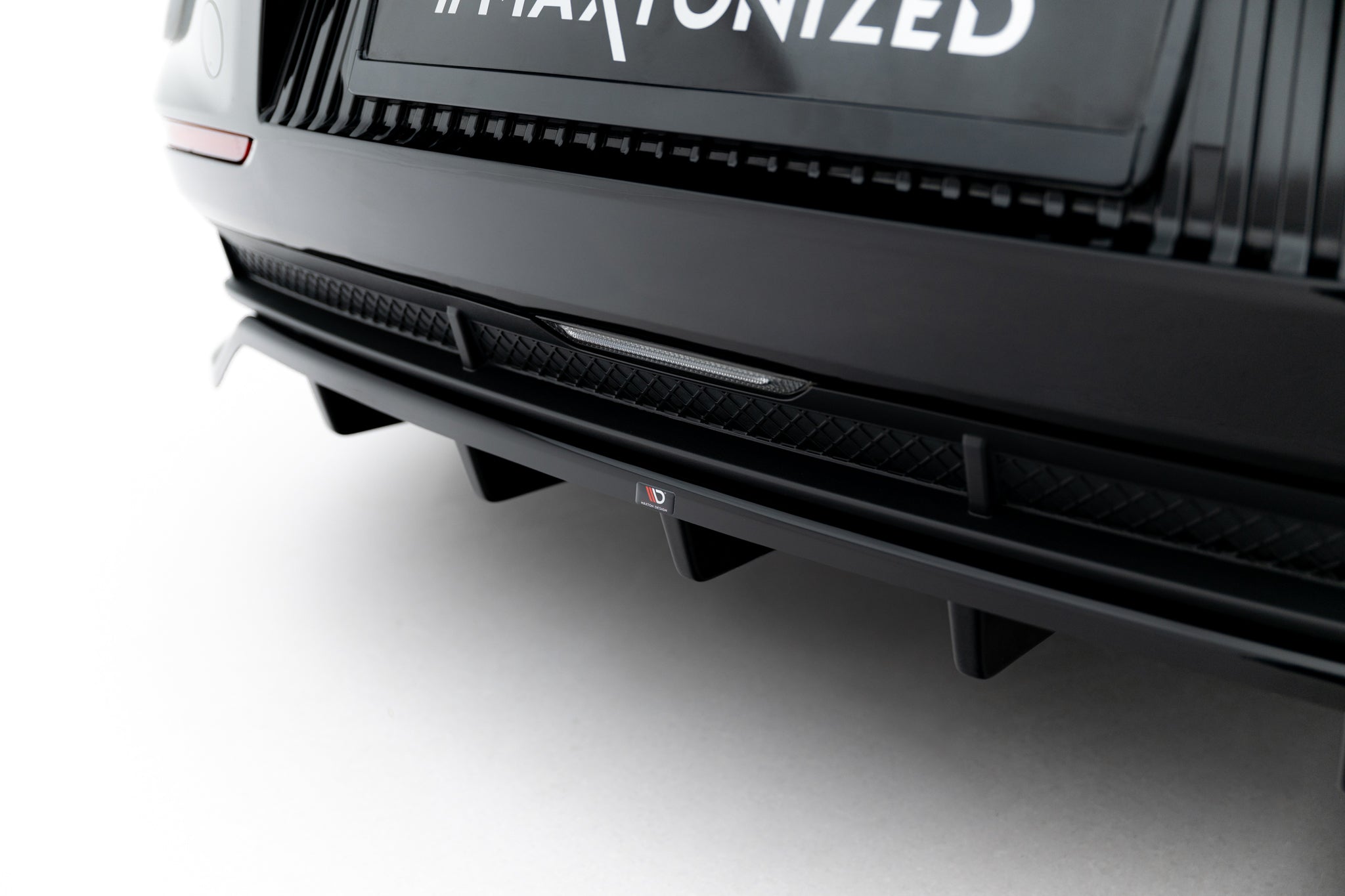 Maxton Design - Mittlerer Cup Diffusor DTM Look Heck Ansatz für Kia EV6 Mk1 - Aerowerk.