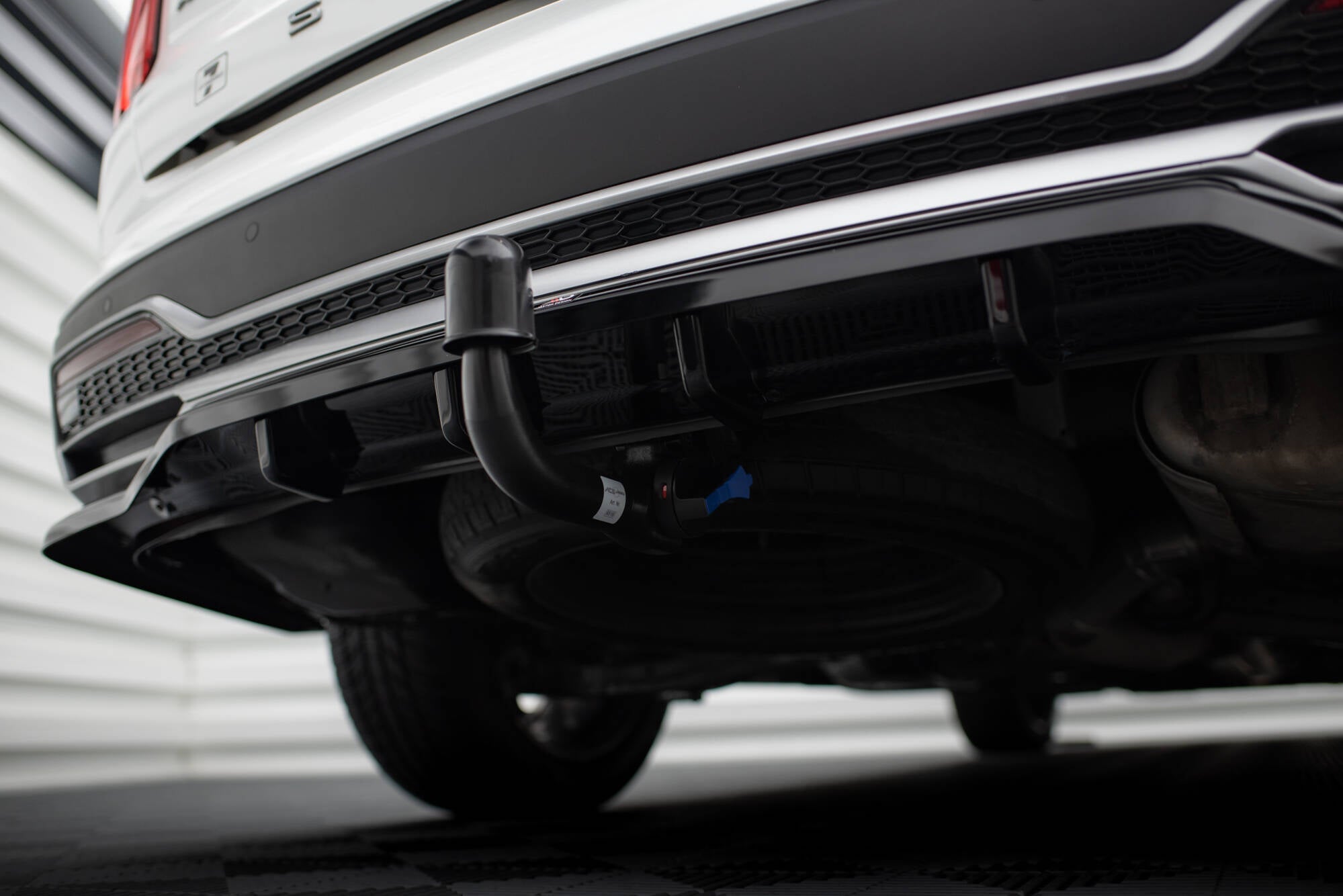 Maxton Design - Mittlerer Cup Diffusor DTM Look Heck Ansatz für Kia Sorento Mk4 - Aerowerk.