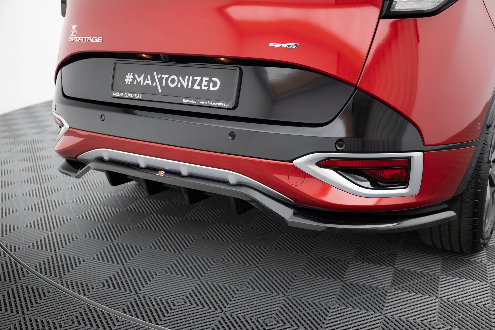 Maxton Design - Mittlerer Cup Diffusor DTM Look Heck Ansatz für Kia Sportage GT - Line Mk5 - Aerowerk.