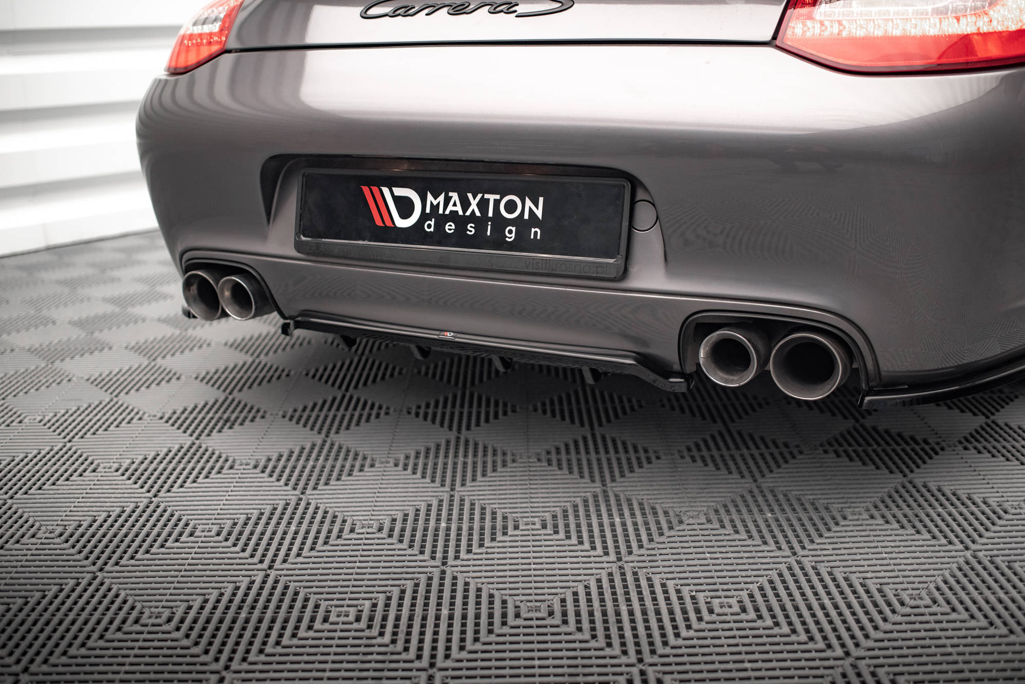 Maxton Design - Mittlerer Cup Diffusor DTM Look Heck Ansatz für Porsche 911 Carrera / Carrera GTS 997 Facelift - Aerowerk.