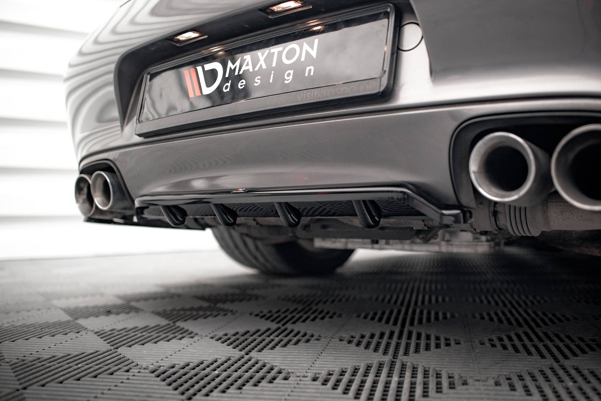 Maxton Design - Mittlerer Cup Diffusor DTM Look Heck Ansatz für Porsche 911 Carrera / Carrera GTS 997 Facelift - Aerowerk.