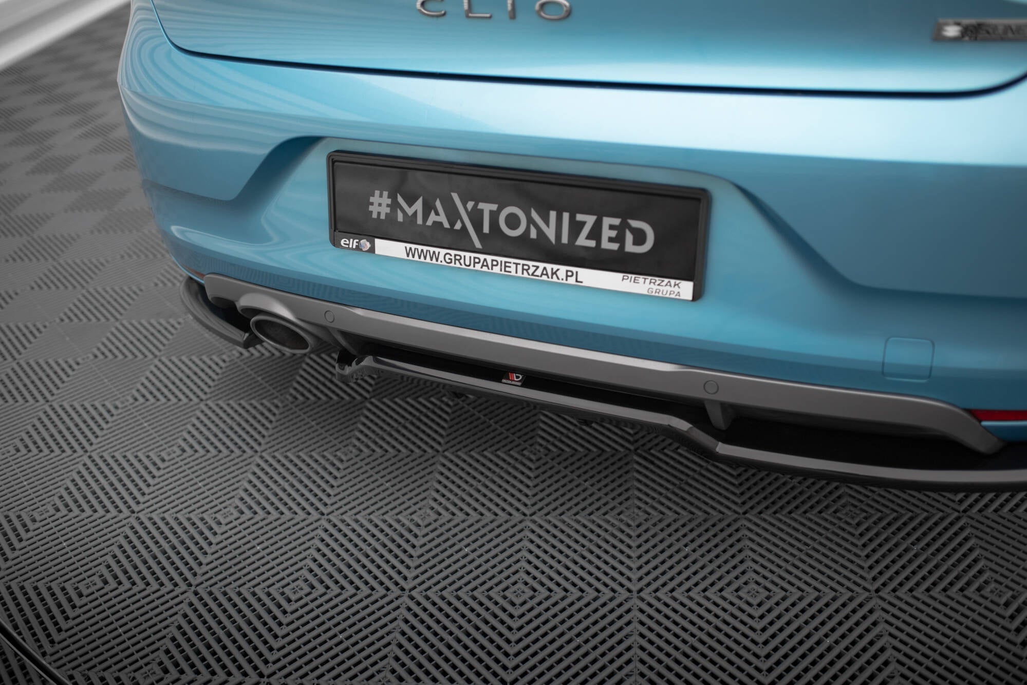 Maxton Design - Mittlerer Cup Diffusor DTM Look Heck Ansatz für Renault Clio R.S. Line Mk5 - Aerowerk.