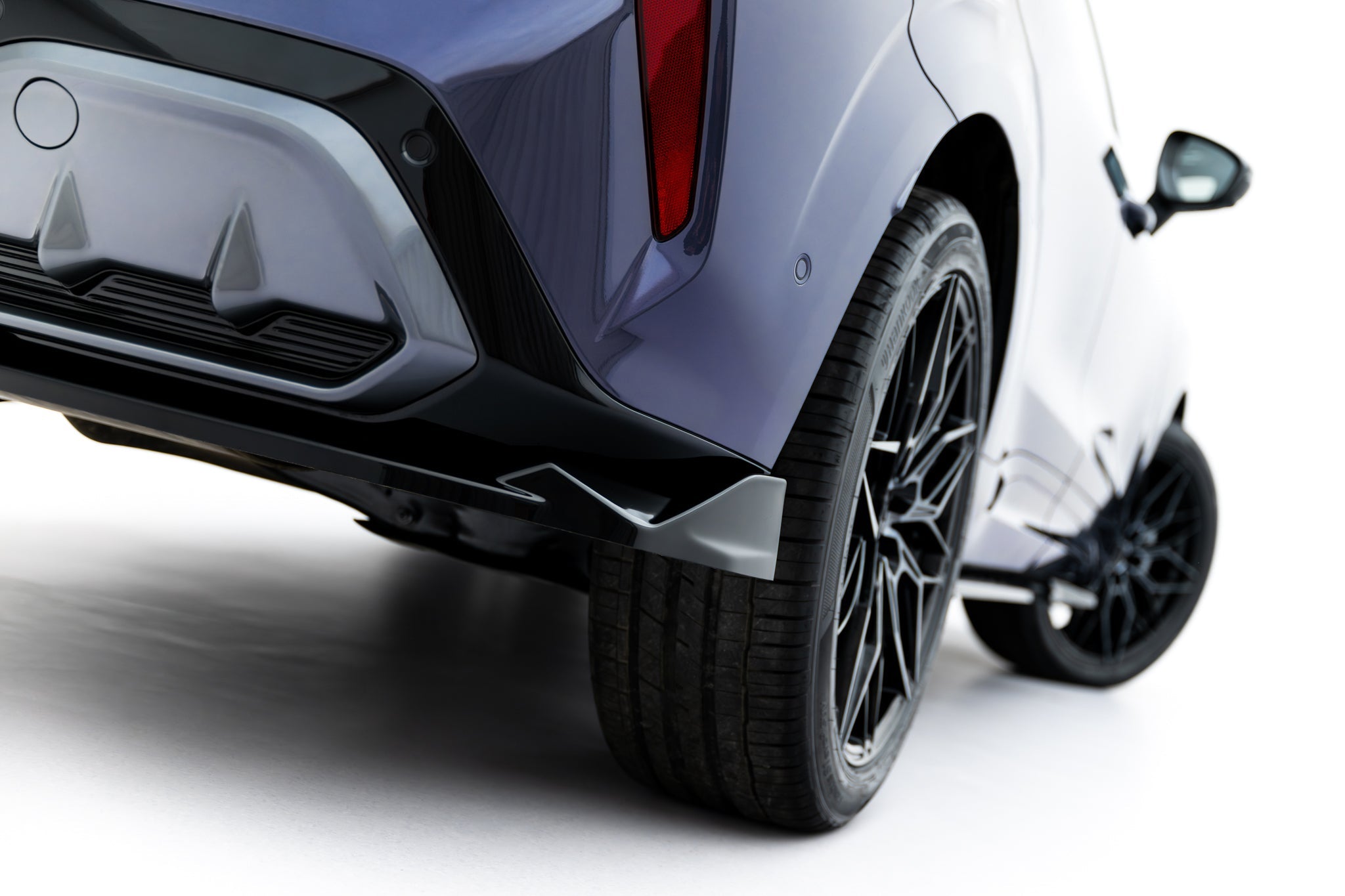 Maxton Design - Mittlerer Cup Diffusor V1 DTM Look Heck Ansatz für Cupra Terramar Mk1 - Aerowerk.