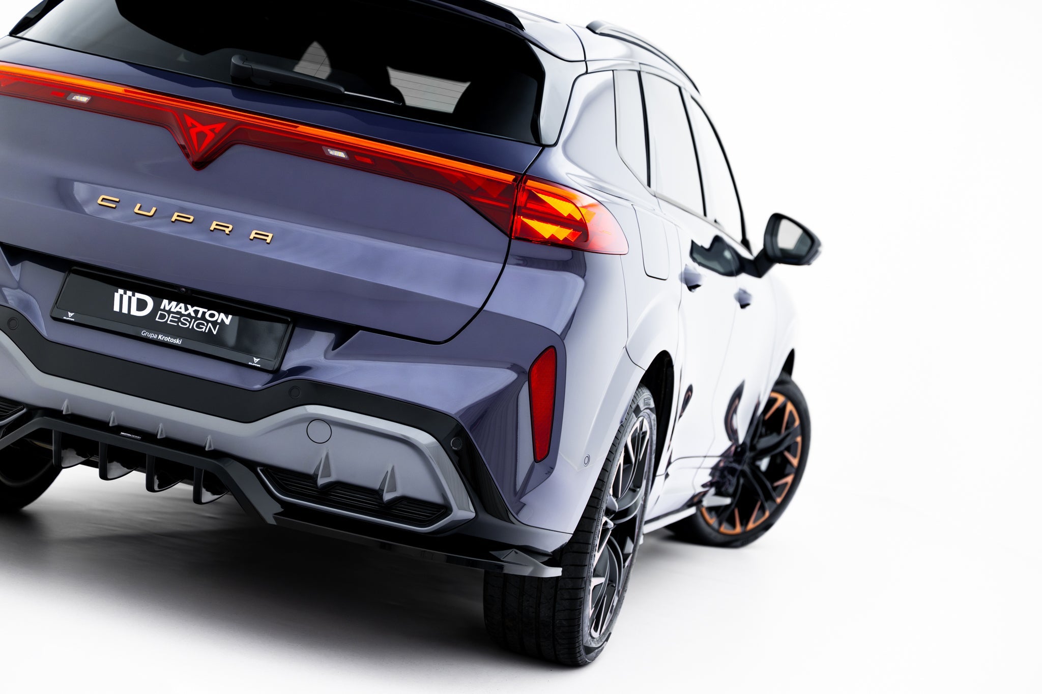 Maxton Design - Mittlerer Cup Diffusor V2 DTM Look Heck Ansatz für Cupra Terramar Mk1 - Aerowerk.