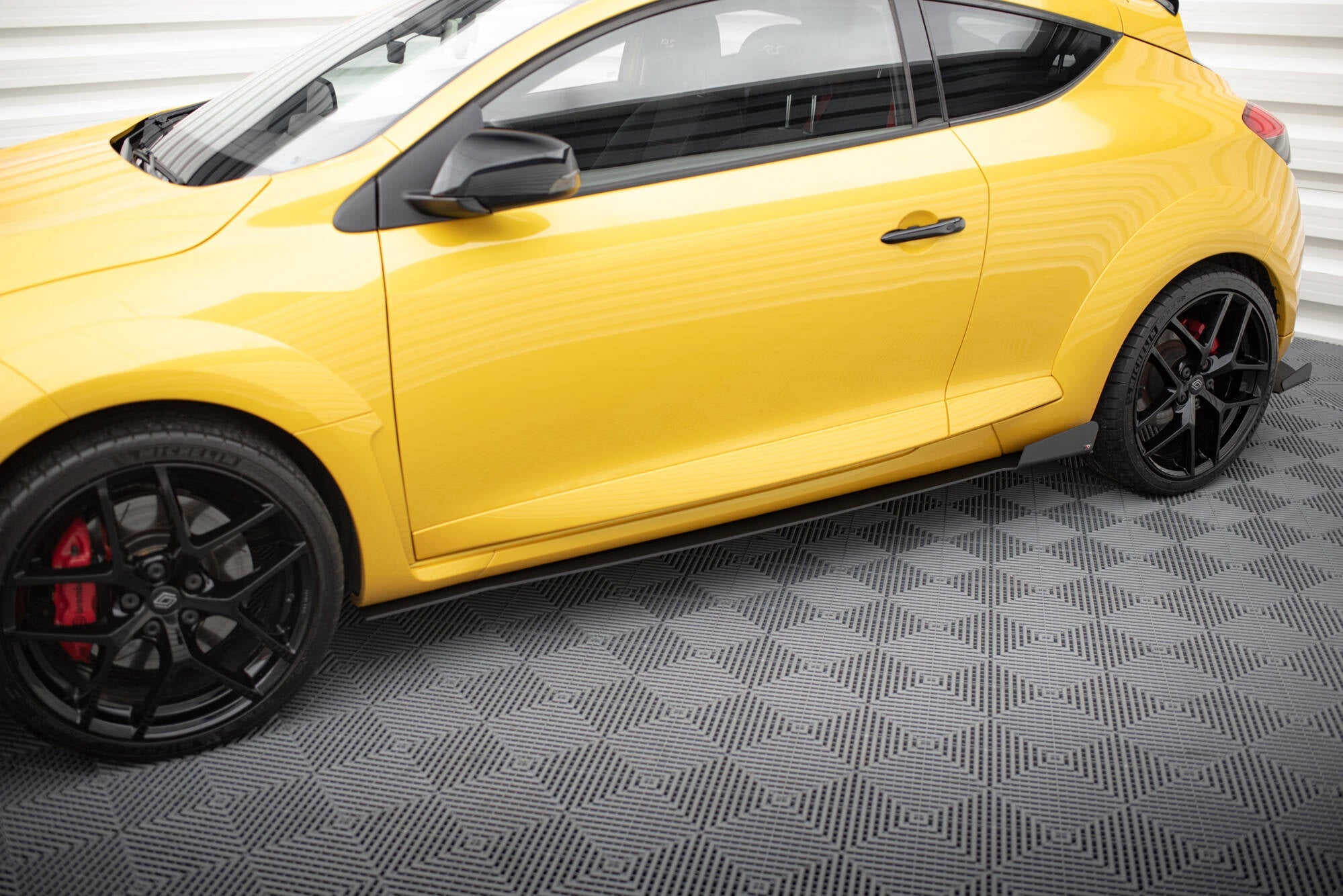 Maxton Design - Racing Seitenschweller Ansatz für RENAULT MEGANE MK3 RS - Aerowerk.