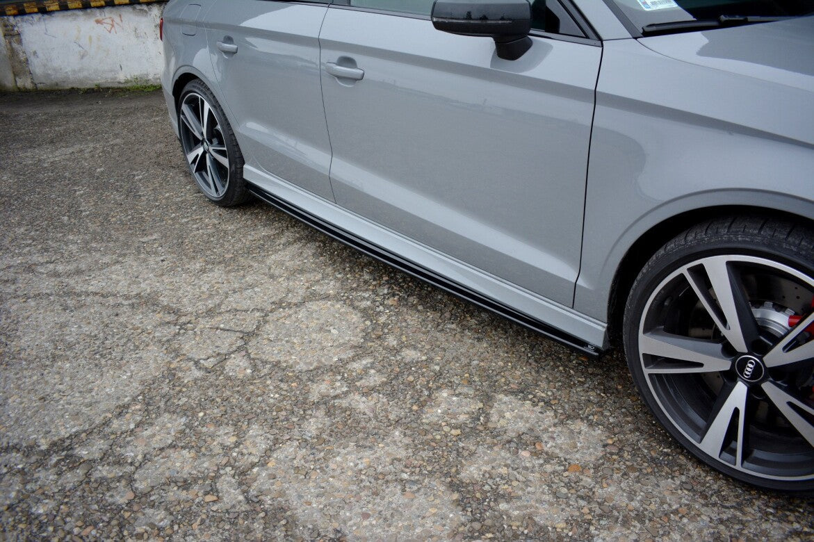 Seitenschweller Ansatz Cup Leisten für Audi RS3 8V FL Limousine