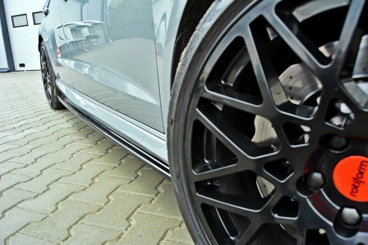 Seitenschweller Ansatz Cup Leisten für Audi RS3 8V Sportback - Aerowerk.