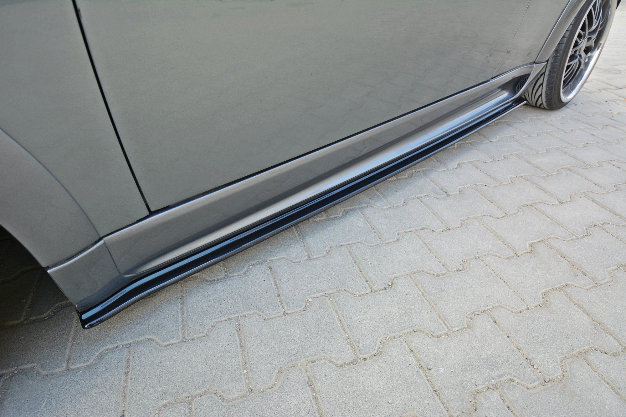 Maxton Design - Seitenschweller Ansatz für MINI R53 COOPER S JCW - Aerowerk.