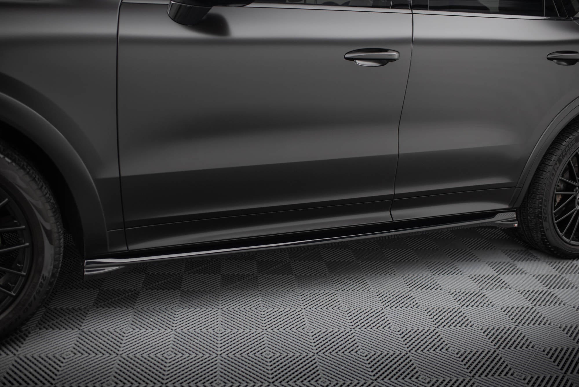 Maxton Design - Seitenschweller Ansatz für Porsche Cayenne Sport Design Mk3 / Standard Mk3 Facelift - Aerowerk.