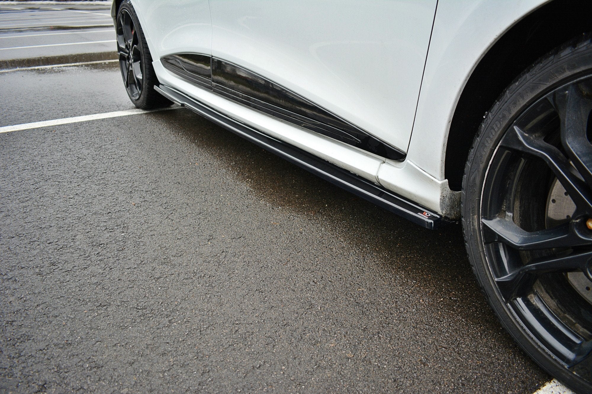 Maxton Design - Seitenschweller Ansatz für RENAULT CLIO MK4 RS - Aerowerk.