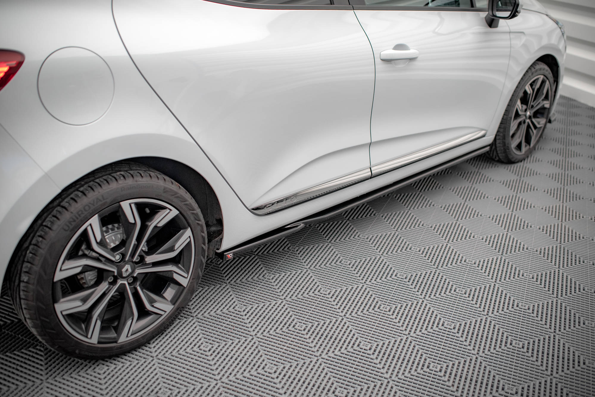 Maxton Design - Seitenschweller Ansatz für Renault Clio Mk5 - Aerowerk.
