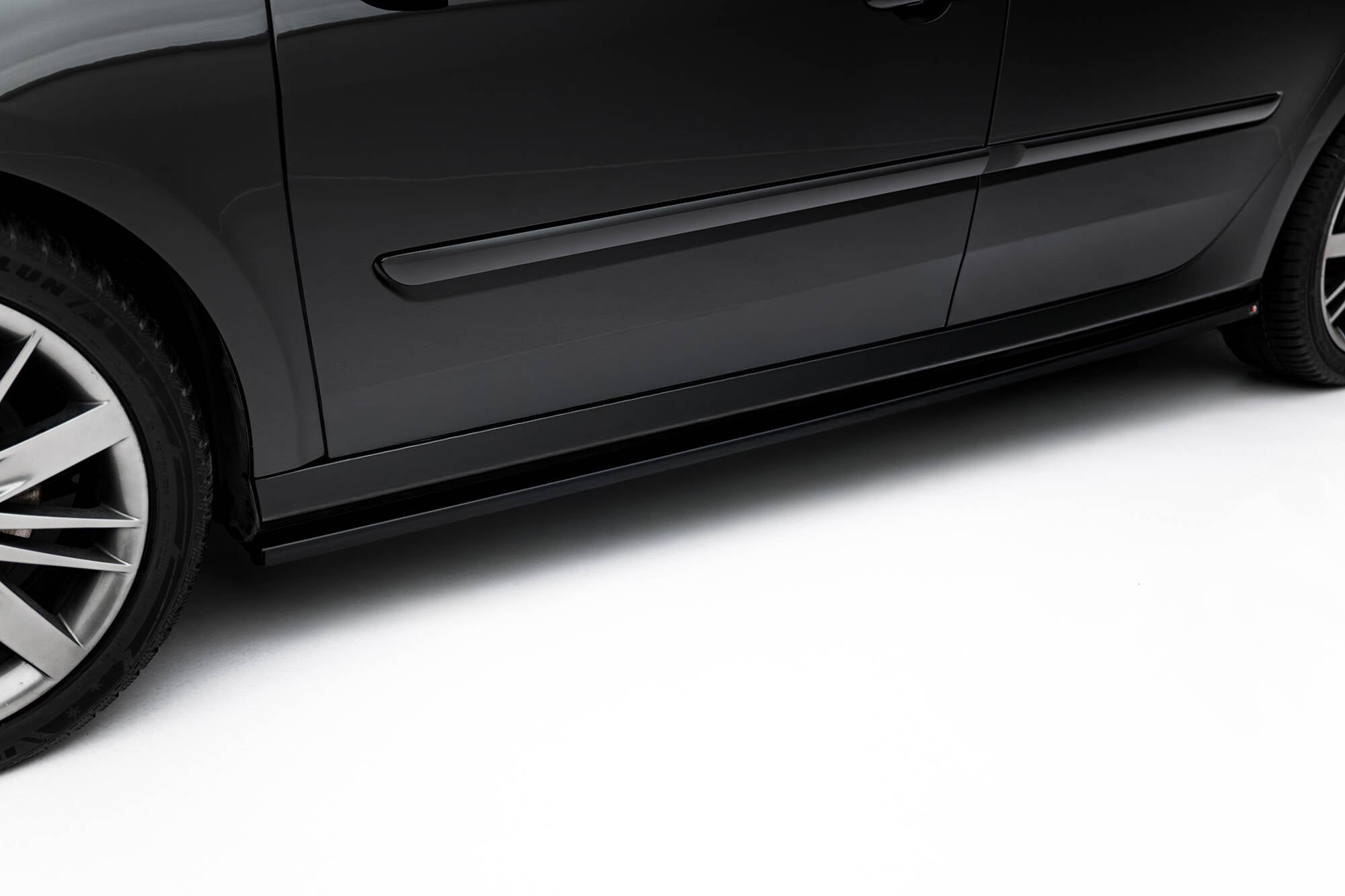 Maxton Design - Seitenschweller Ansatz für Renault Laguna Hatchback GT Mk3 - Aerowerk.