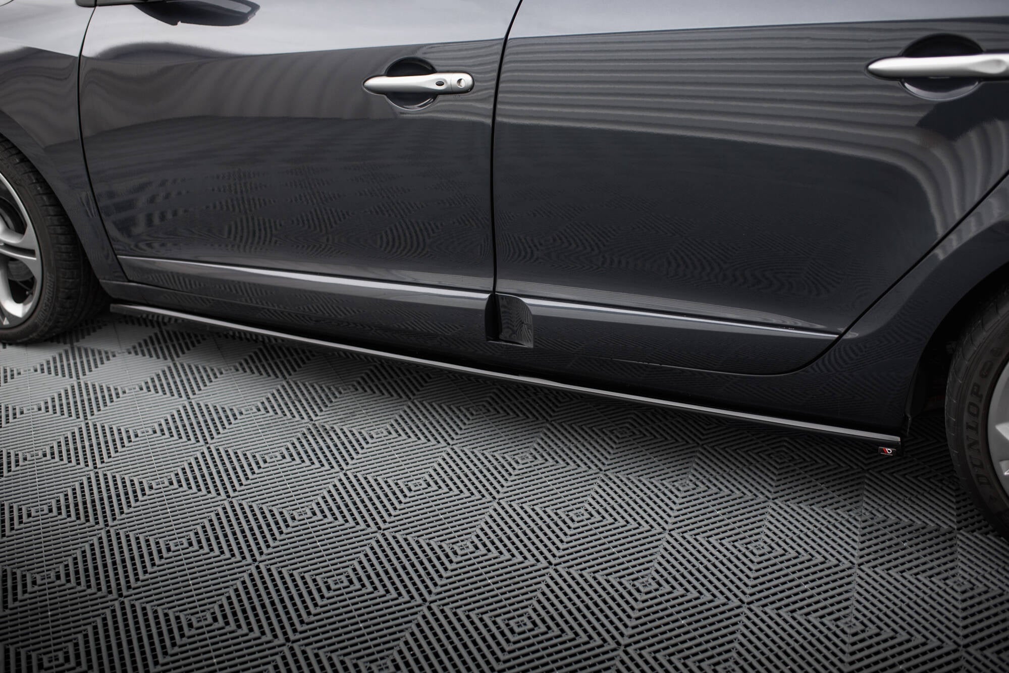 Maxton Design - Seitenschweller Ansatz für Renault Megane GT MK3 Facelift - Aerowerk.