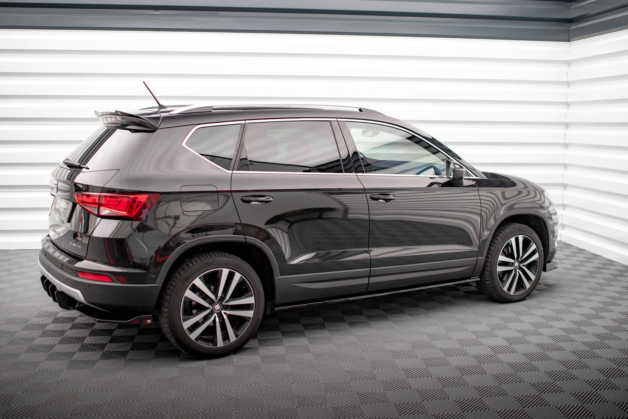Maxton Design - Seitenschweller Ansatz für Seat Ateca Mk1 - Aerowerk.