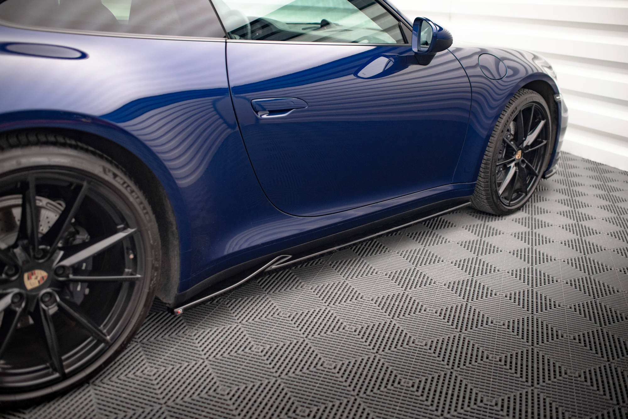 Maxton Design - Seitenschweller V1 Ansatz für für Porsche 911 Carrera Aero / Carrera GTS 992 - Aerowerk.