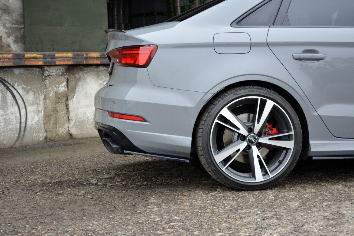 Splitter / Heck Ansatz Diffusor für Audi RS3 8V FL Limousine