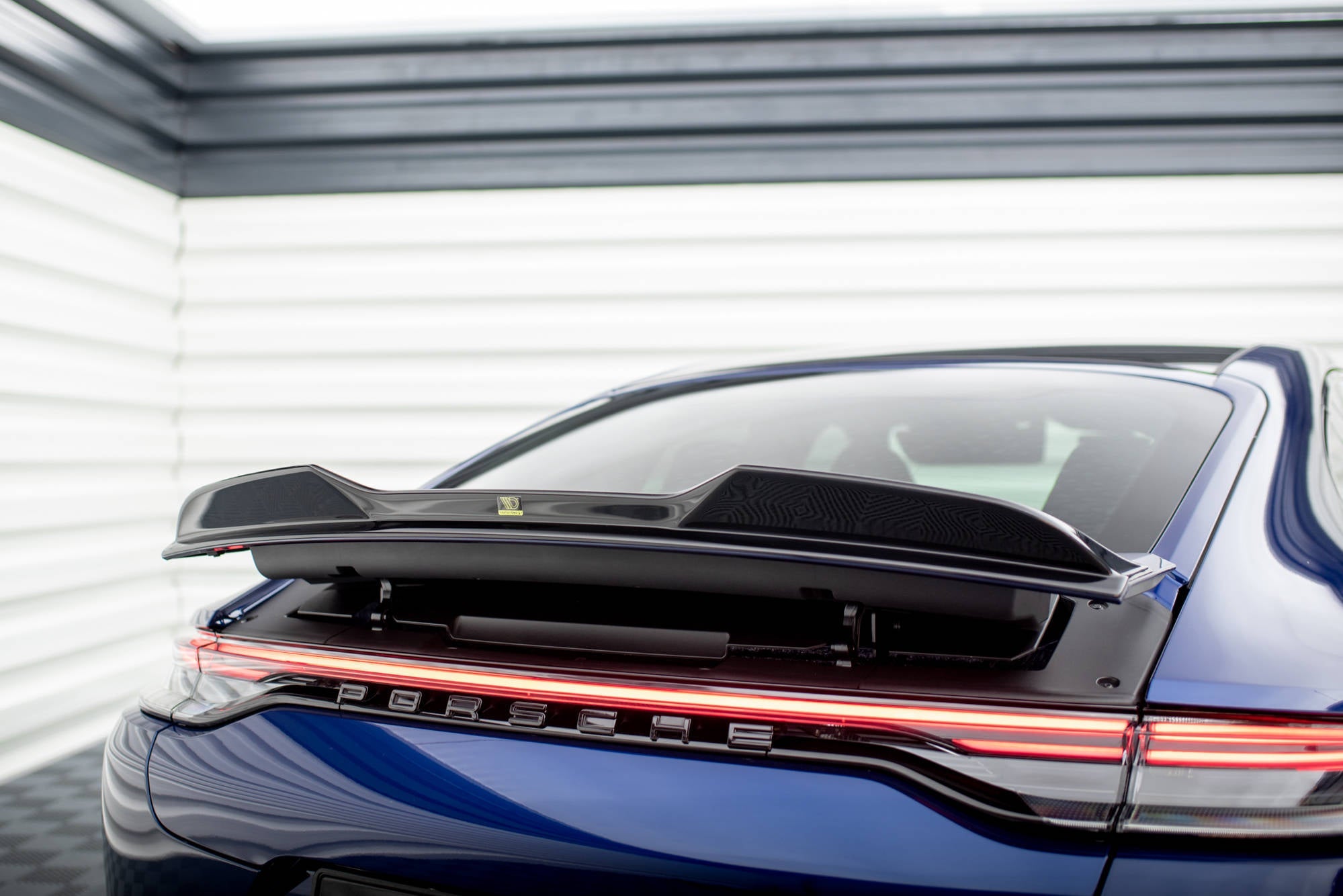 Maxton Design - Spoiler 3D für Porsche Panamera E - Hybrid 971 Facelift - Aerowerk.