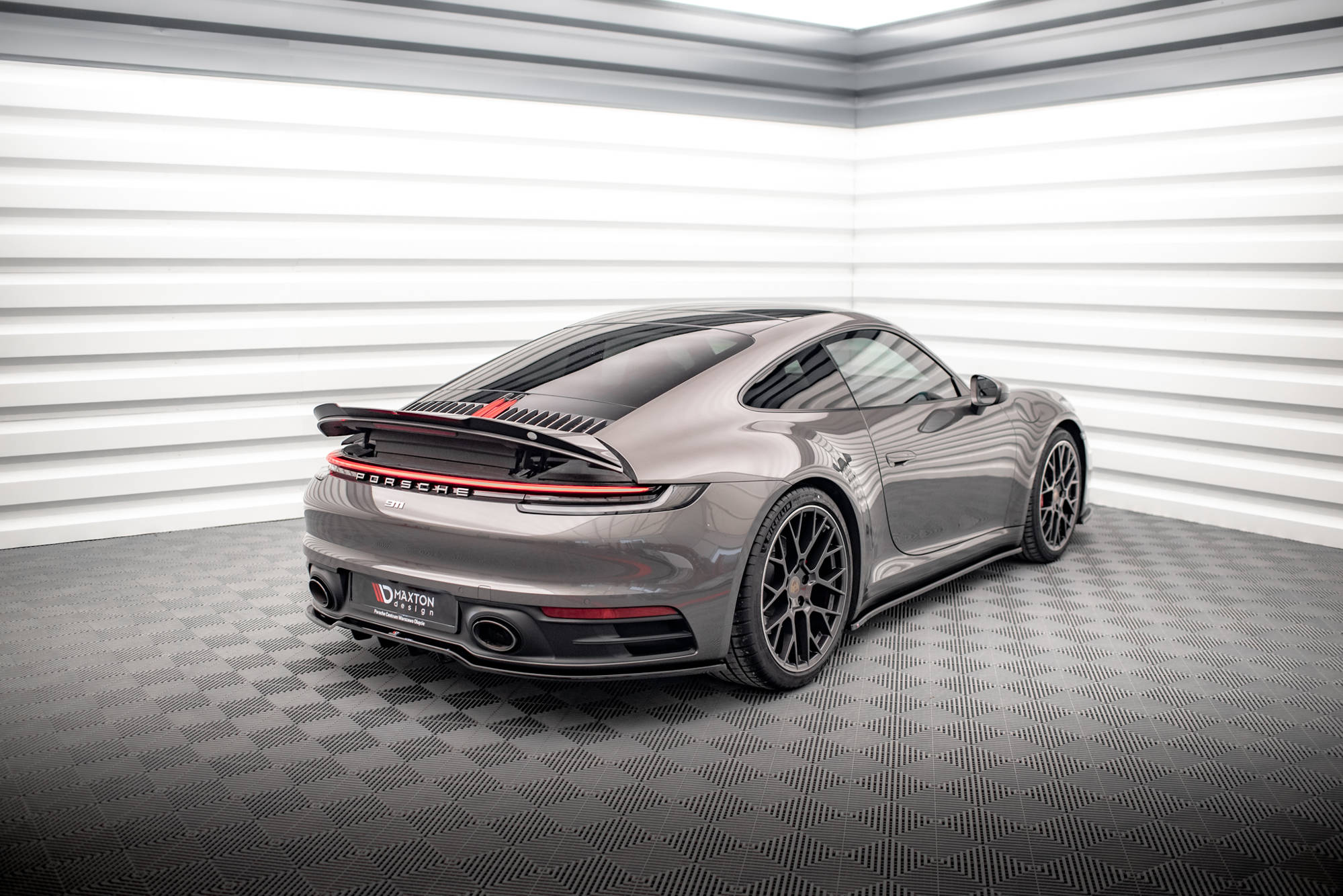 Maxton Design - Spoiler für Porsche 911 Carrera 4S 992 - Aerowerk.
