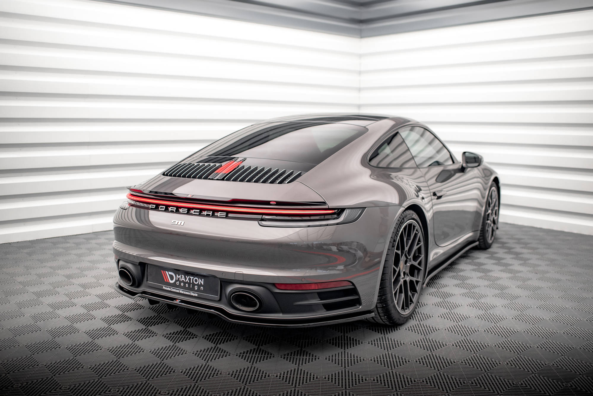 Maxton Design - Spoiler für Porsche 911 Carrera 4S 992 - Aerowerk.