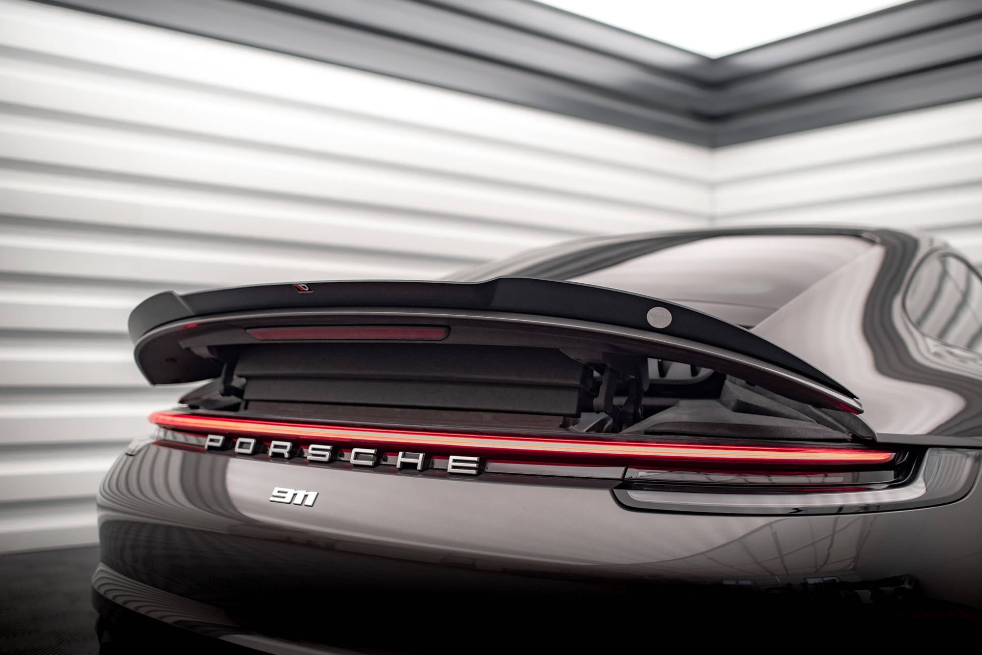 Maxton Design - Spoiler für Porsche 911 Carrera 4S 992 - Aerowerk.