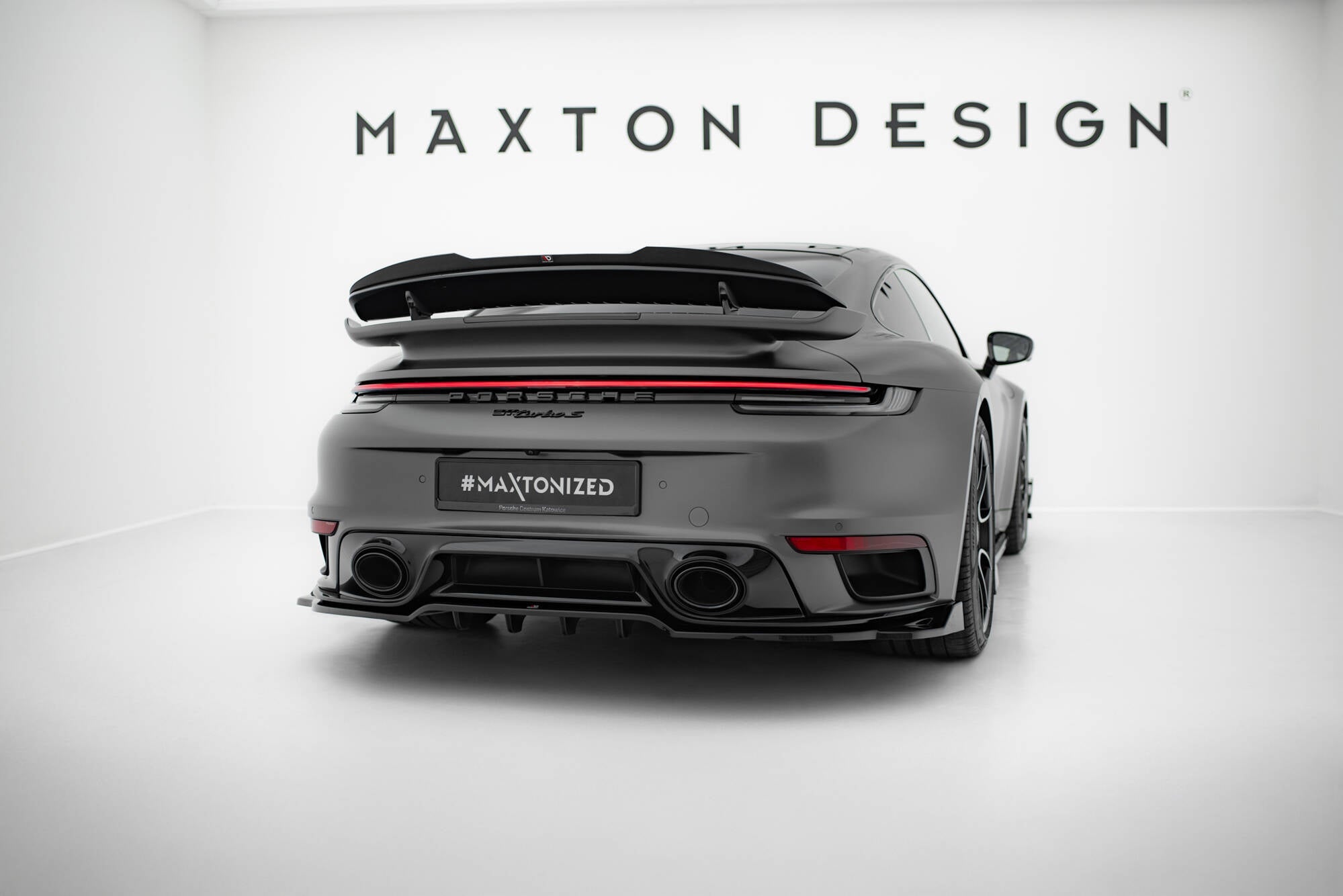 Maxton Design - Spoiler für Porsche 911 Turbo S Sport Package 992 - Aerowerk.