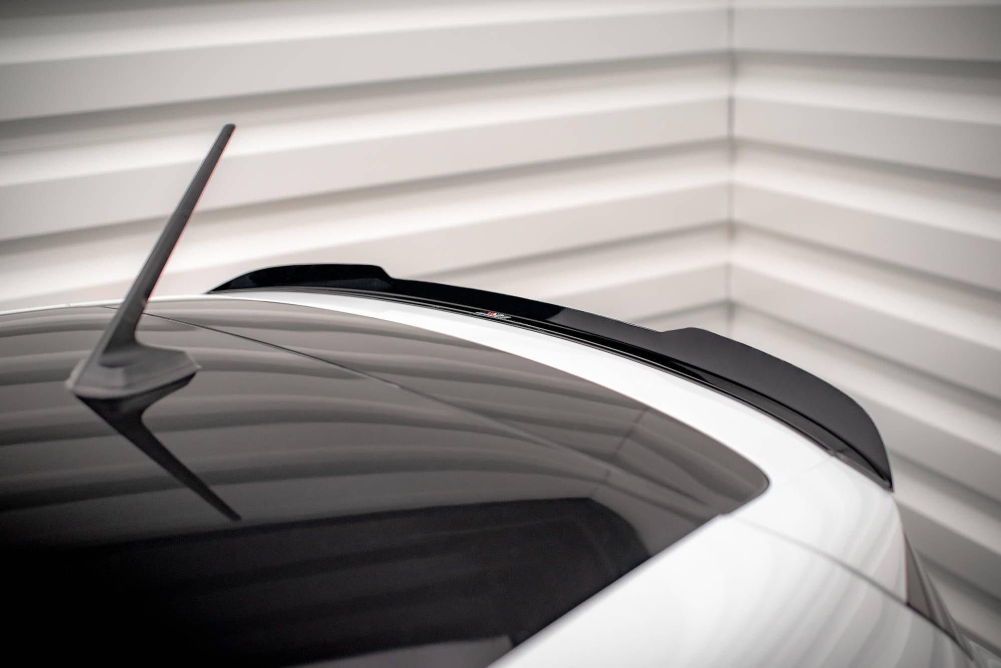 Maxton Design - Spoiler für Renault Clio Mk5 - Aerowerk.