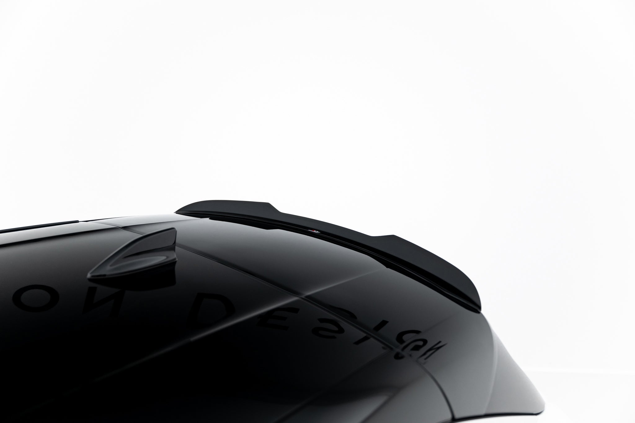 Maxton Design - Spoiler für Renault Megane E - Tech Electric Mk1 - Aerowerk.