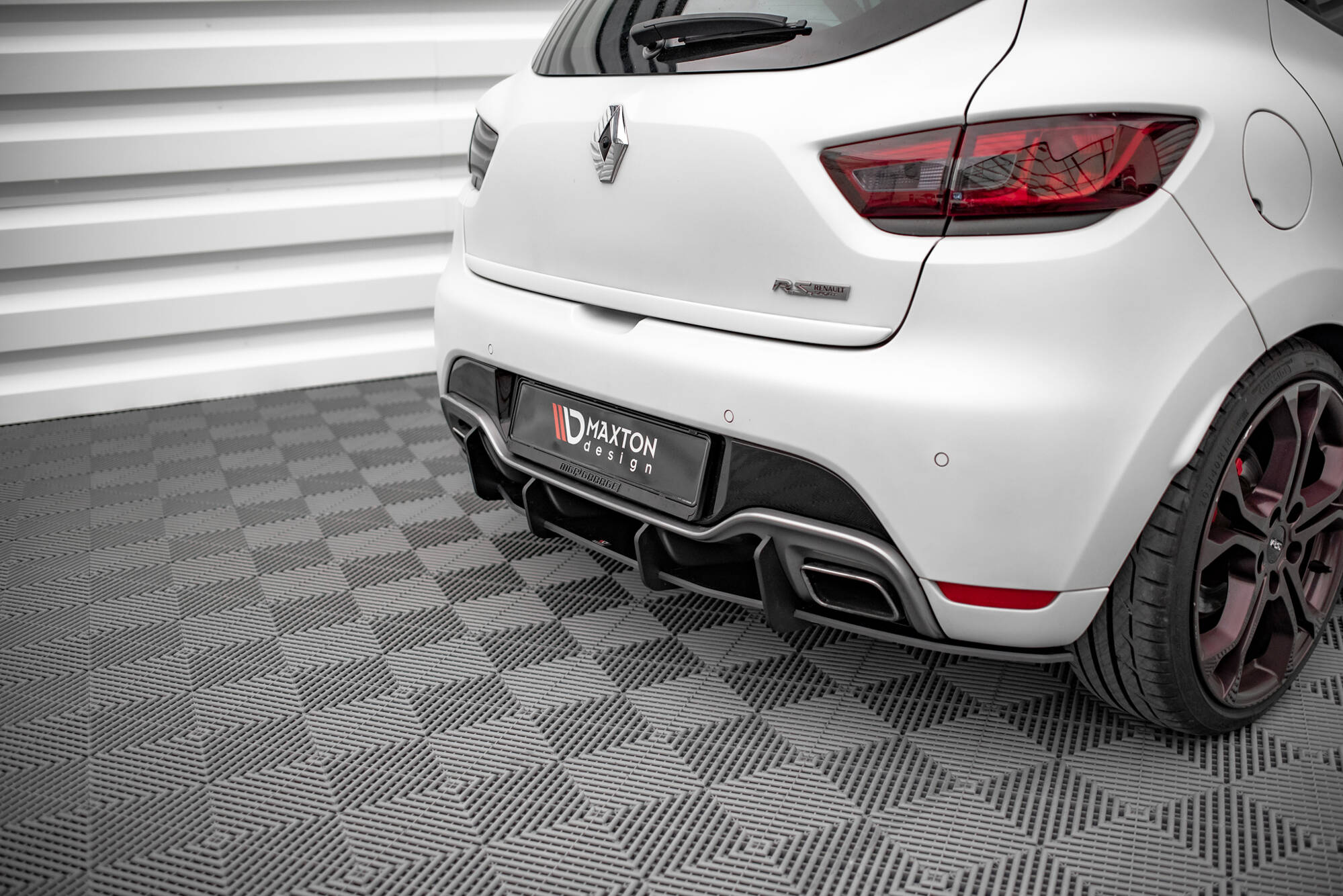Maxton Design - Street Pro Diffusor für Renault Clio RS Mk4 - Aerowerk.
